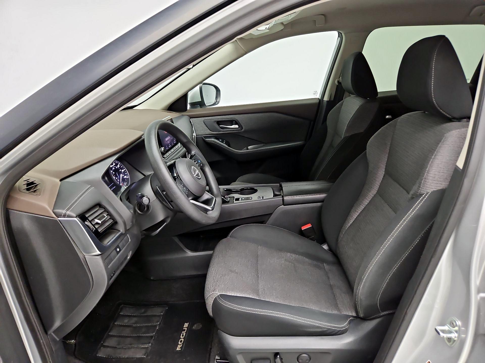 Thumbnail: 2022 Nissan Rogue - 11