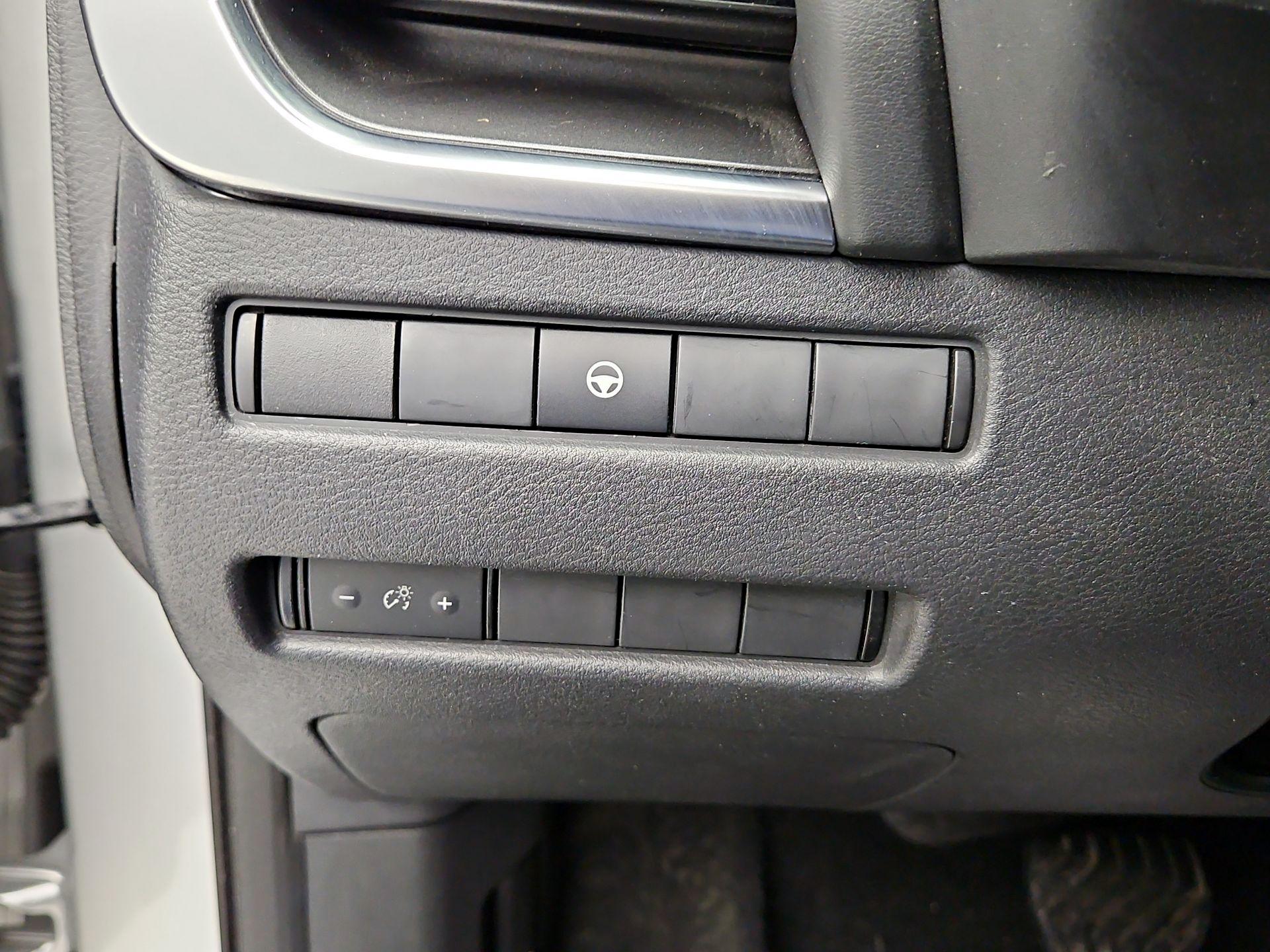 Thumbnail: 2022 Nissan Rogue - 13