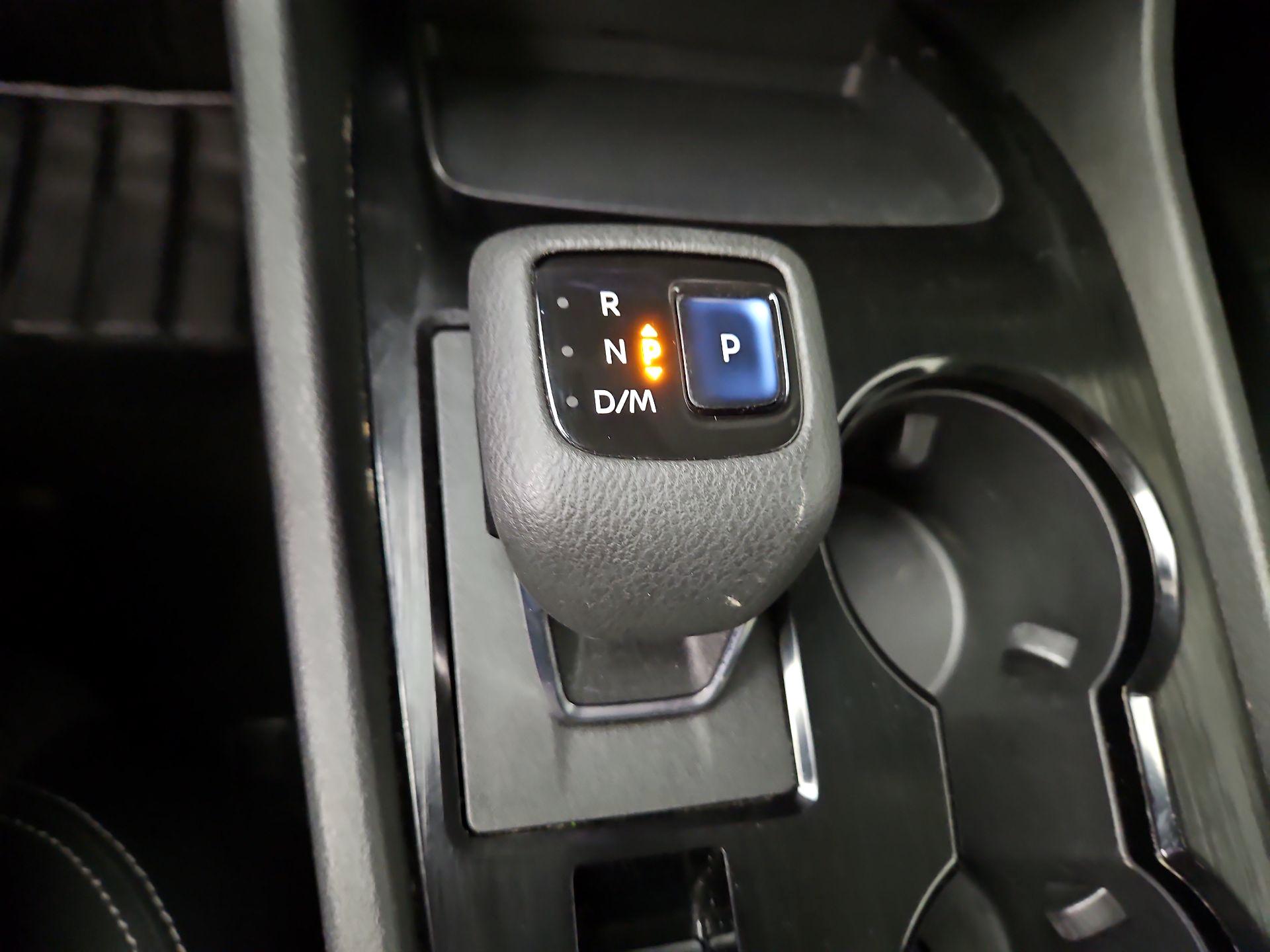 Thumbnail: 2022 Nissan Rogue - 17