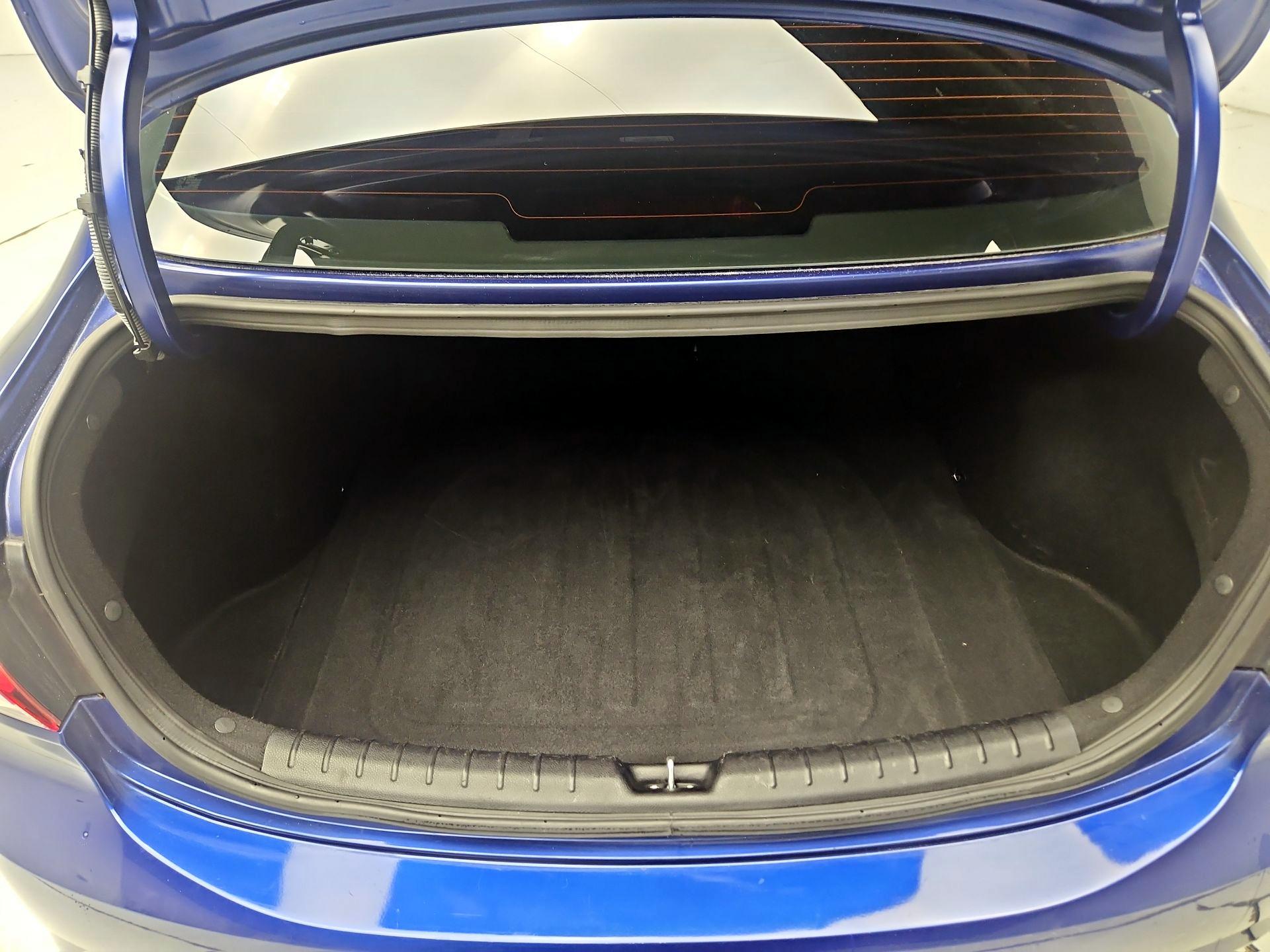 Thumbnail: 2019 Kia Rio - 20