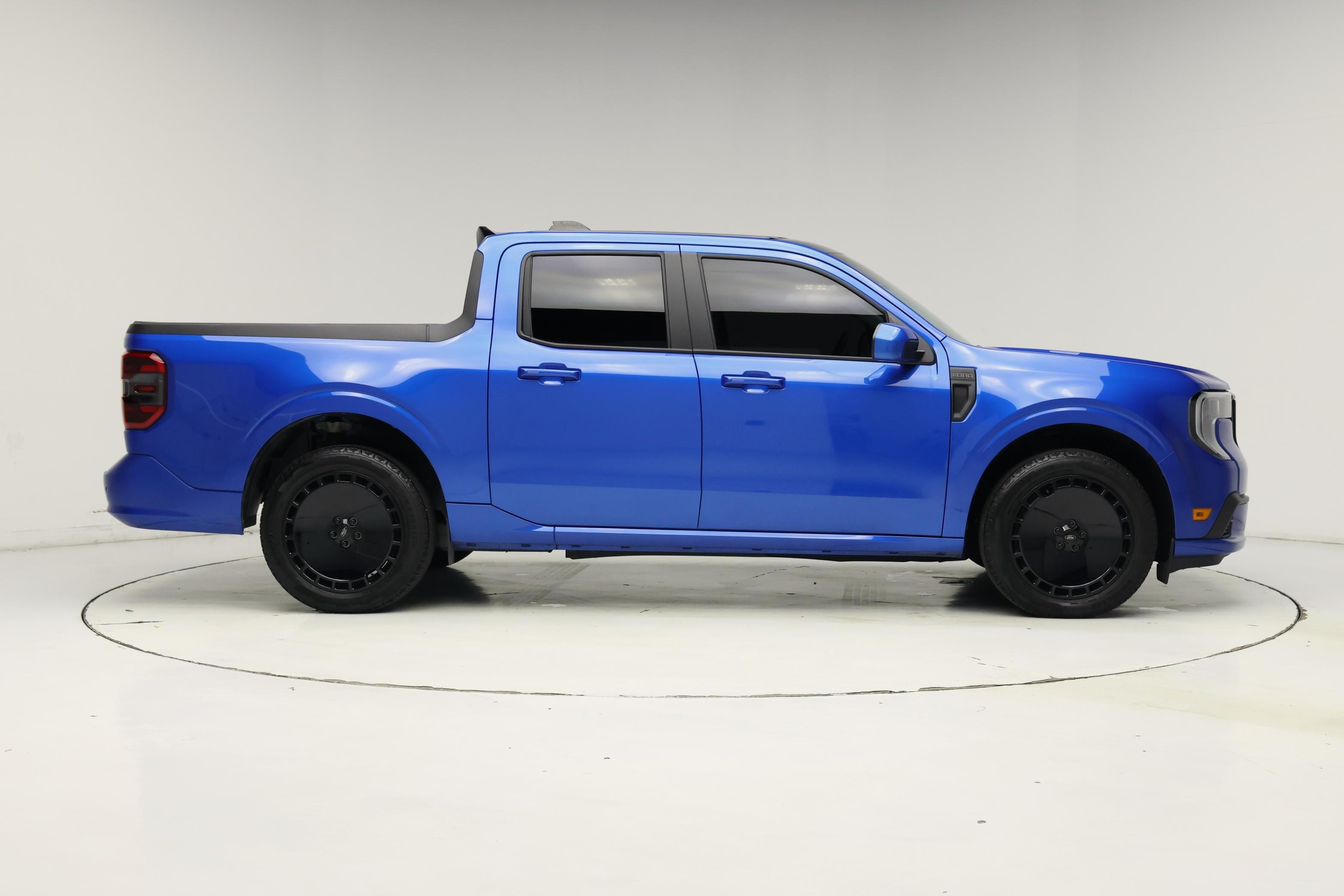 Thumbnail: 2025 Ford Maverick - 7