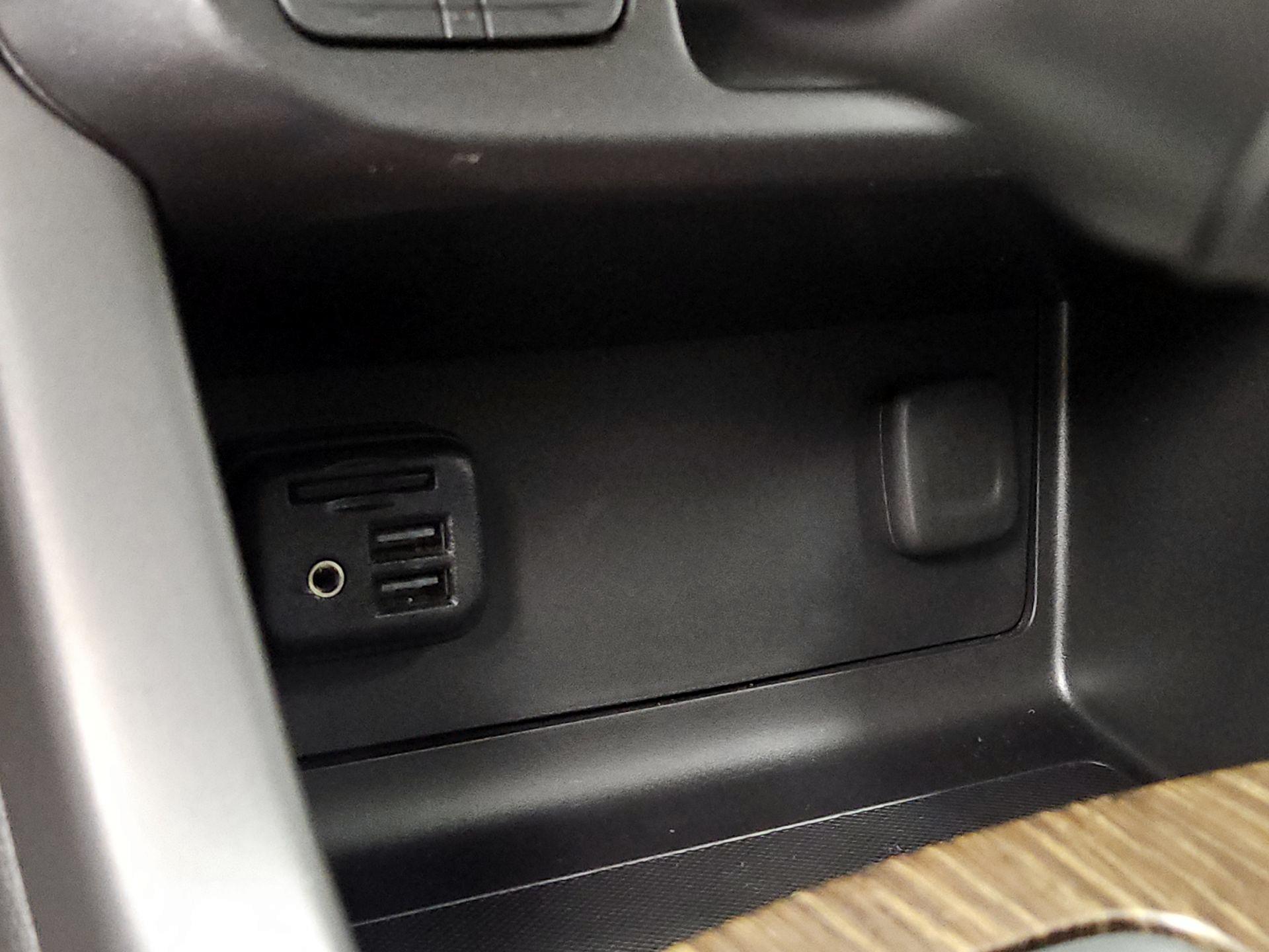 Thumbnail: 2019 GMC Canyon - 18