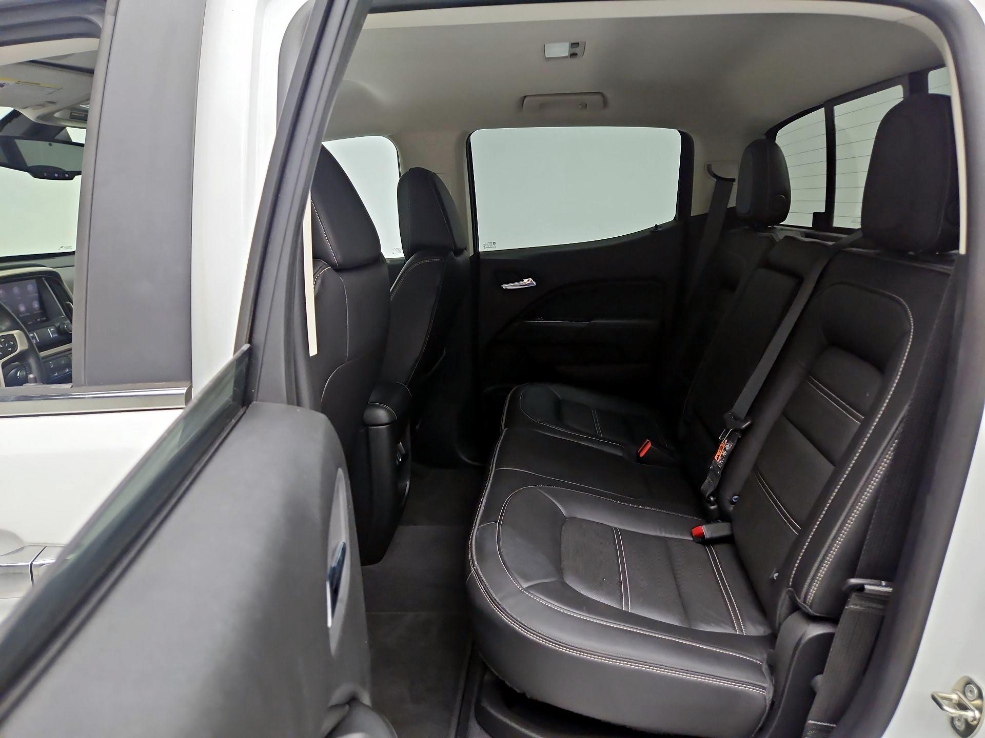 Thumbnail: 2019 GMC Canyon - 19