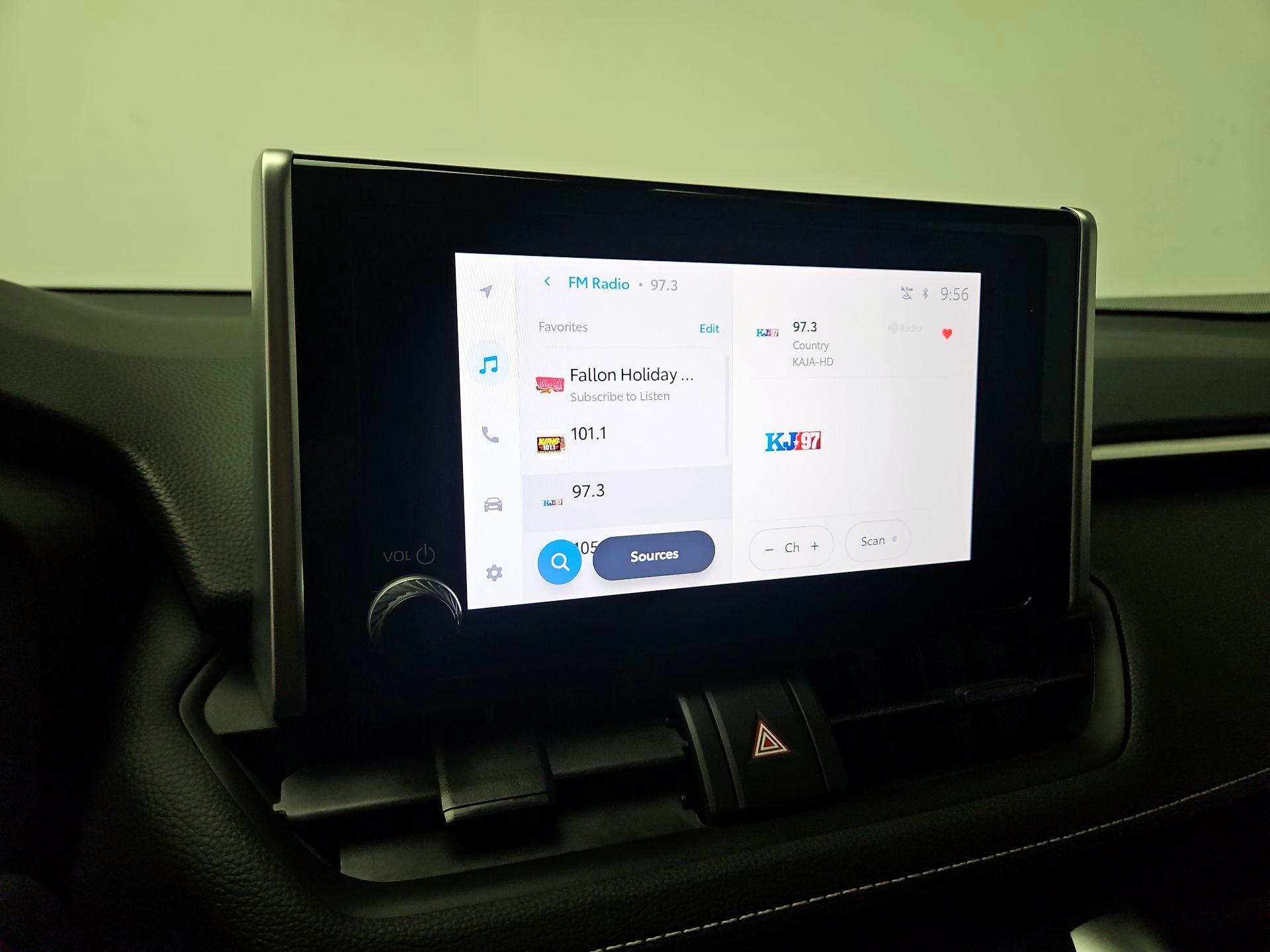 Thumbnail: 2025 Toyota RAV4 - 15