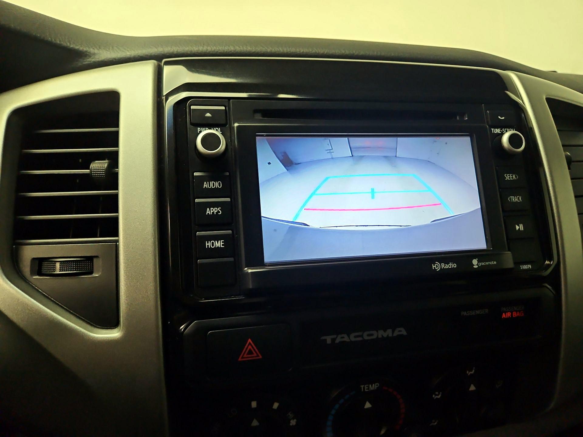 Thumbnail: 2015 Toyota Tacoma - 14