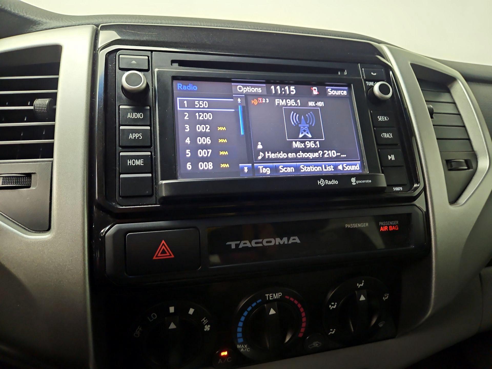 Thumbnail: 2015 Toyota Tacoma - 15