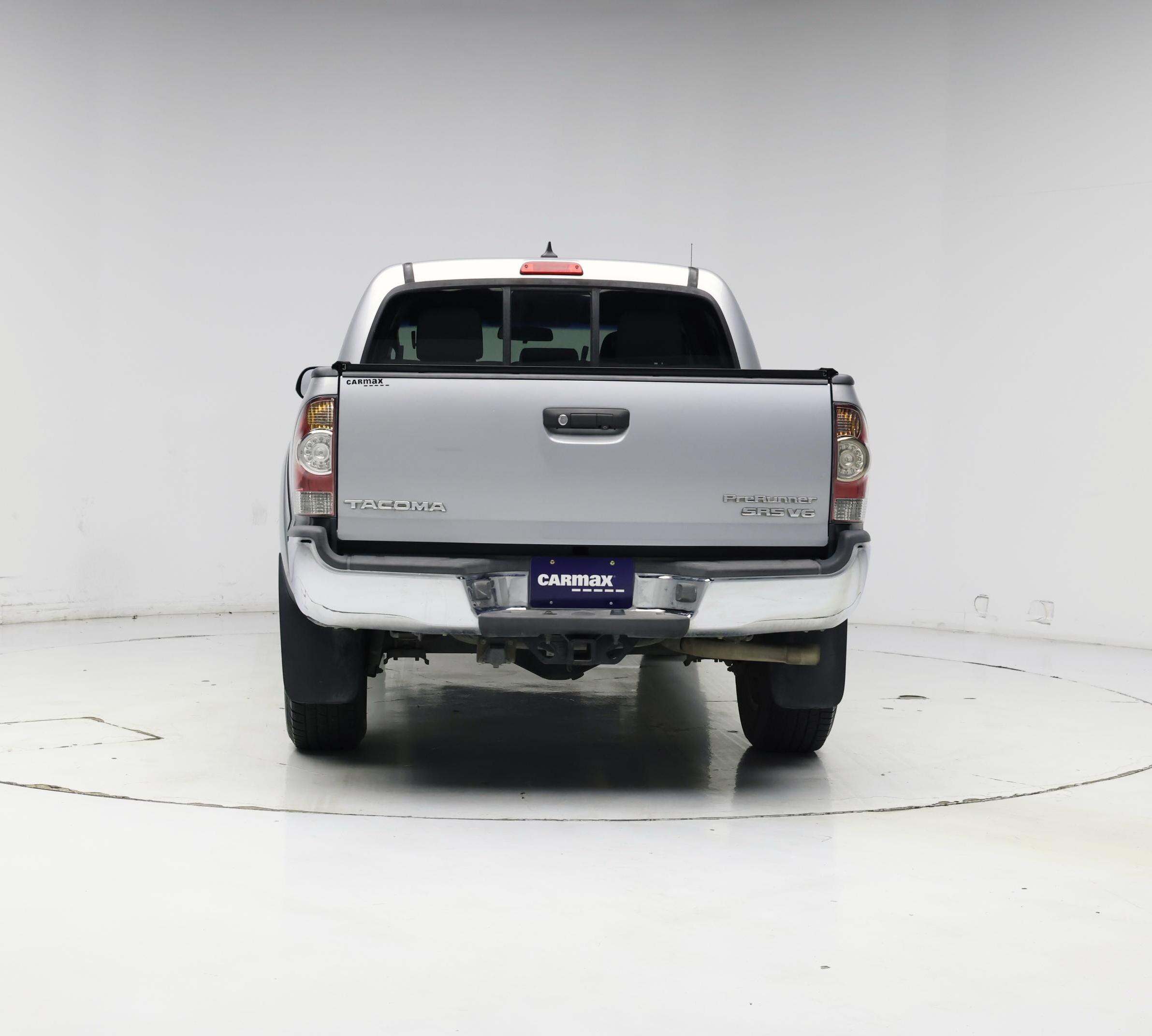 Thumbnail: 2015 Toyota Tacoma - 6