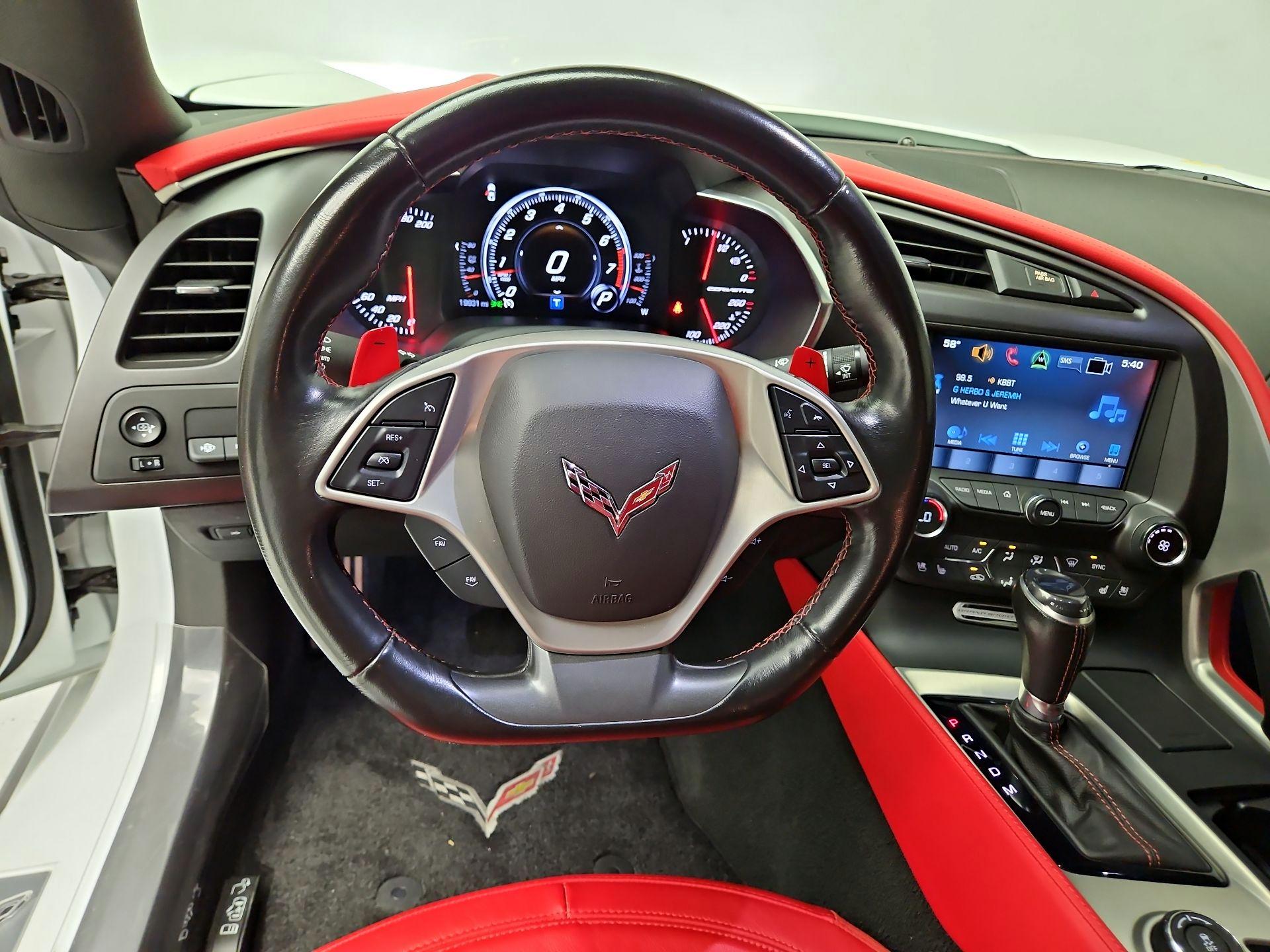 Thumbnail: 2018 Chevrolet Corvette - 10