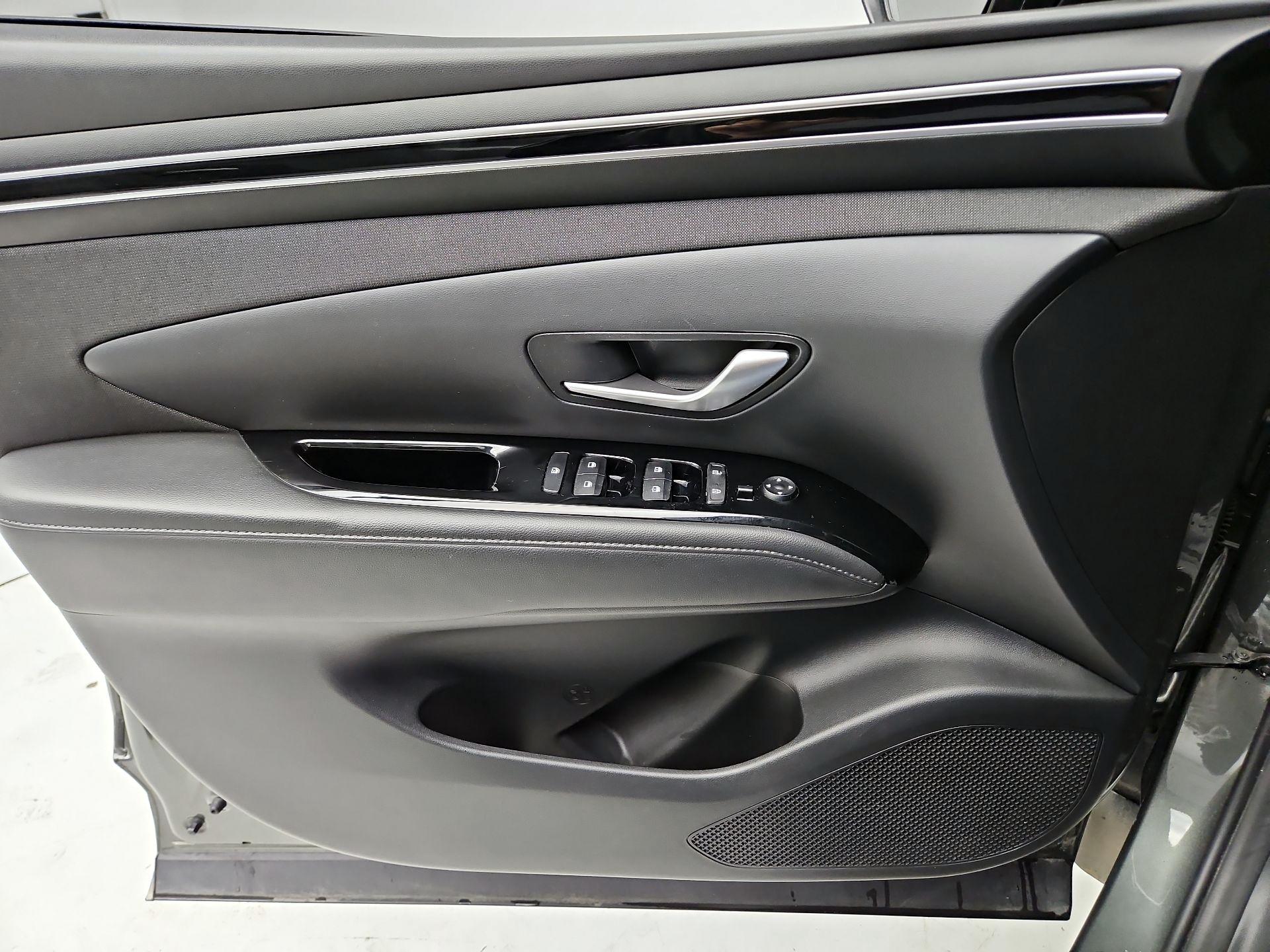 Thumbnail: 2022 Hyundai Tucson - 12