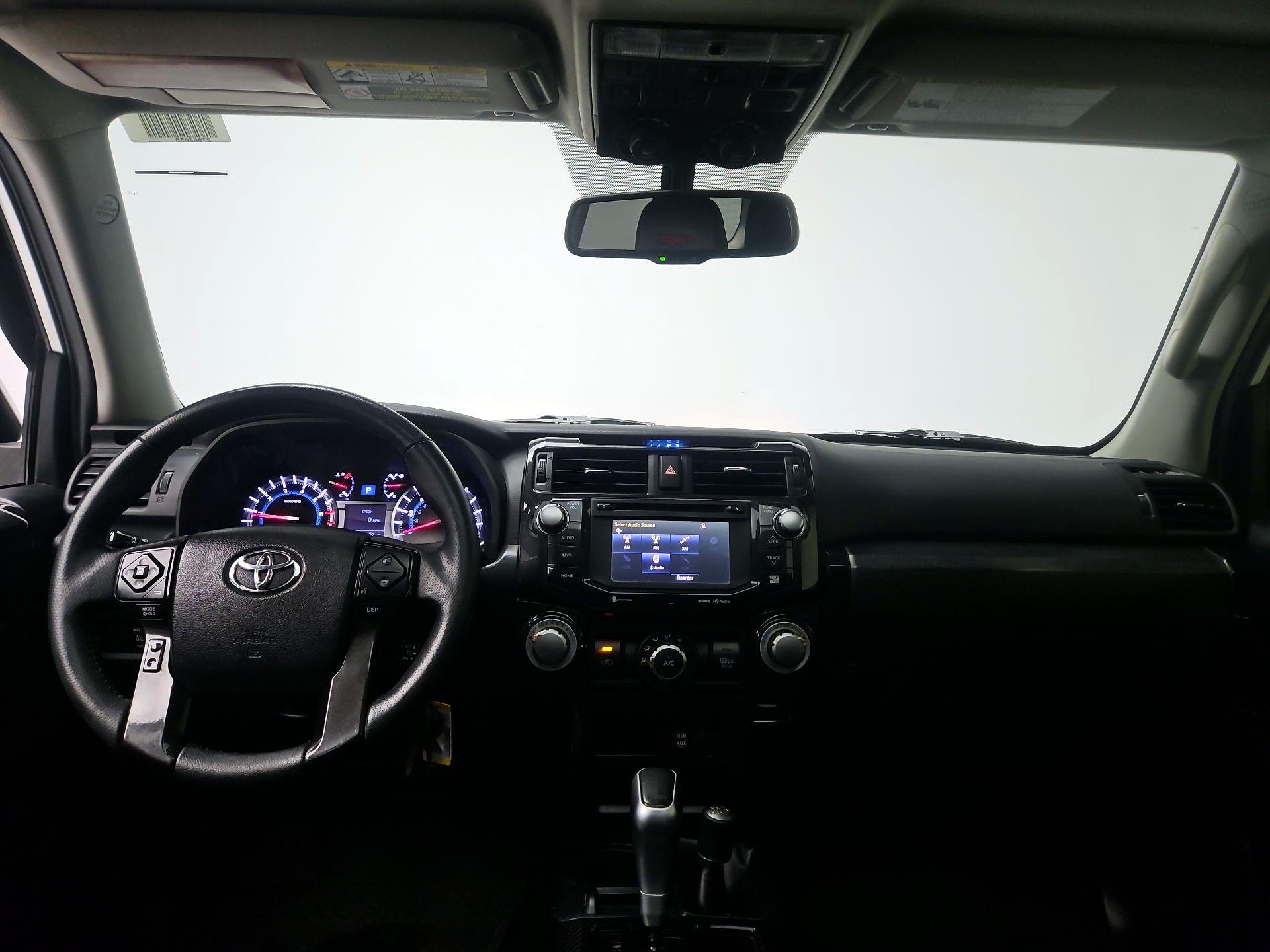 Thumbnail: 2017 Toyota 4Runner - 9