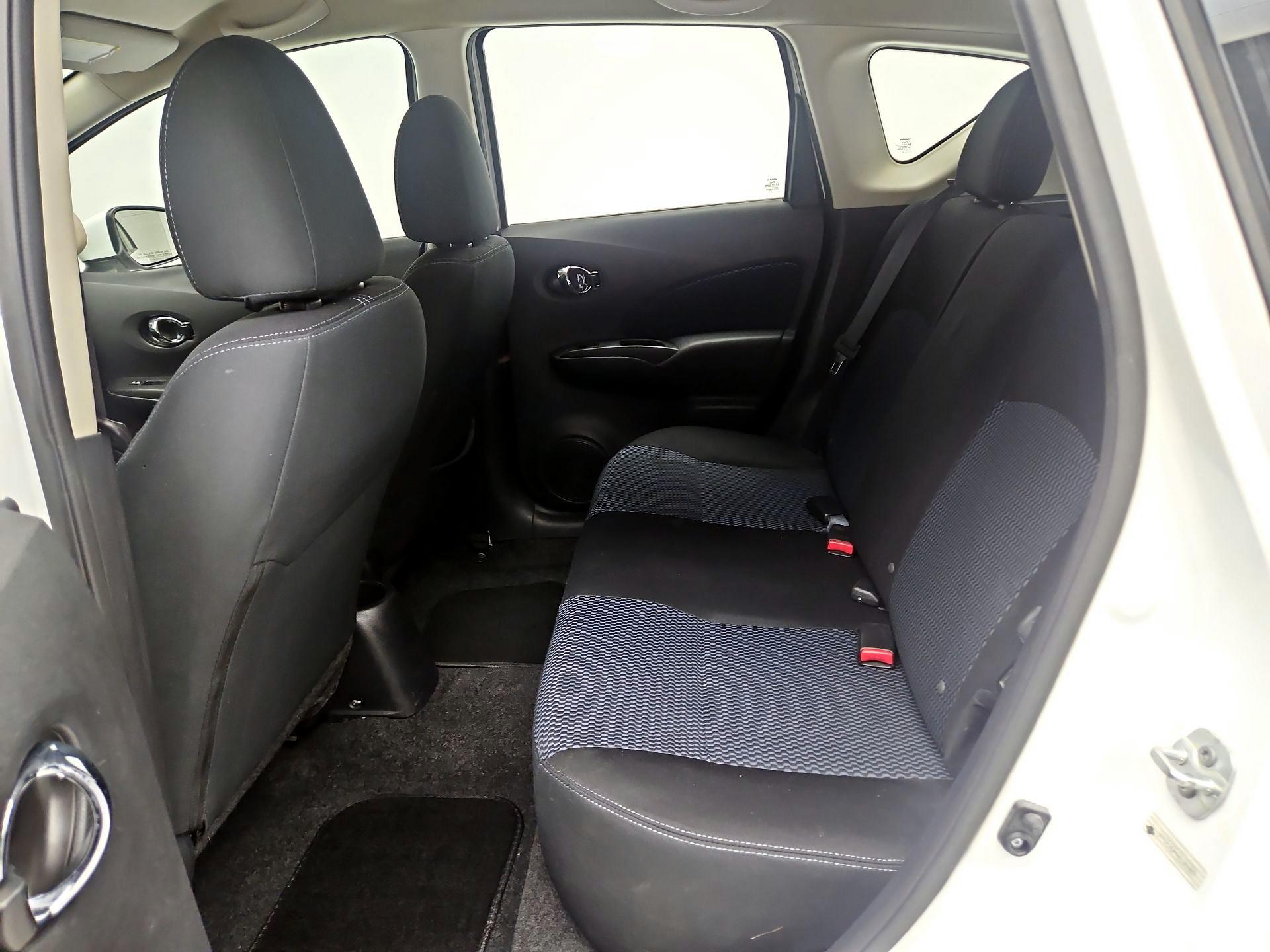 Thumbnail: 2016 Nissan Versa Note - 19