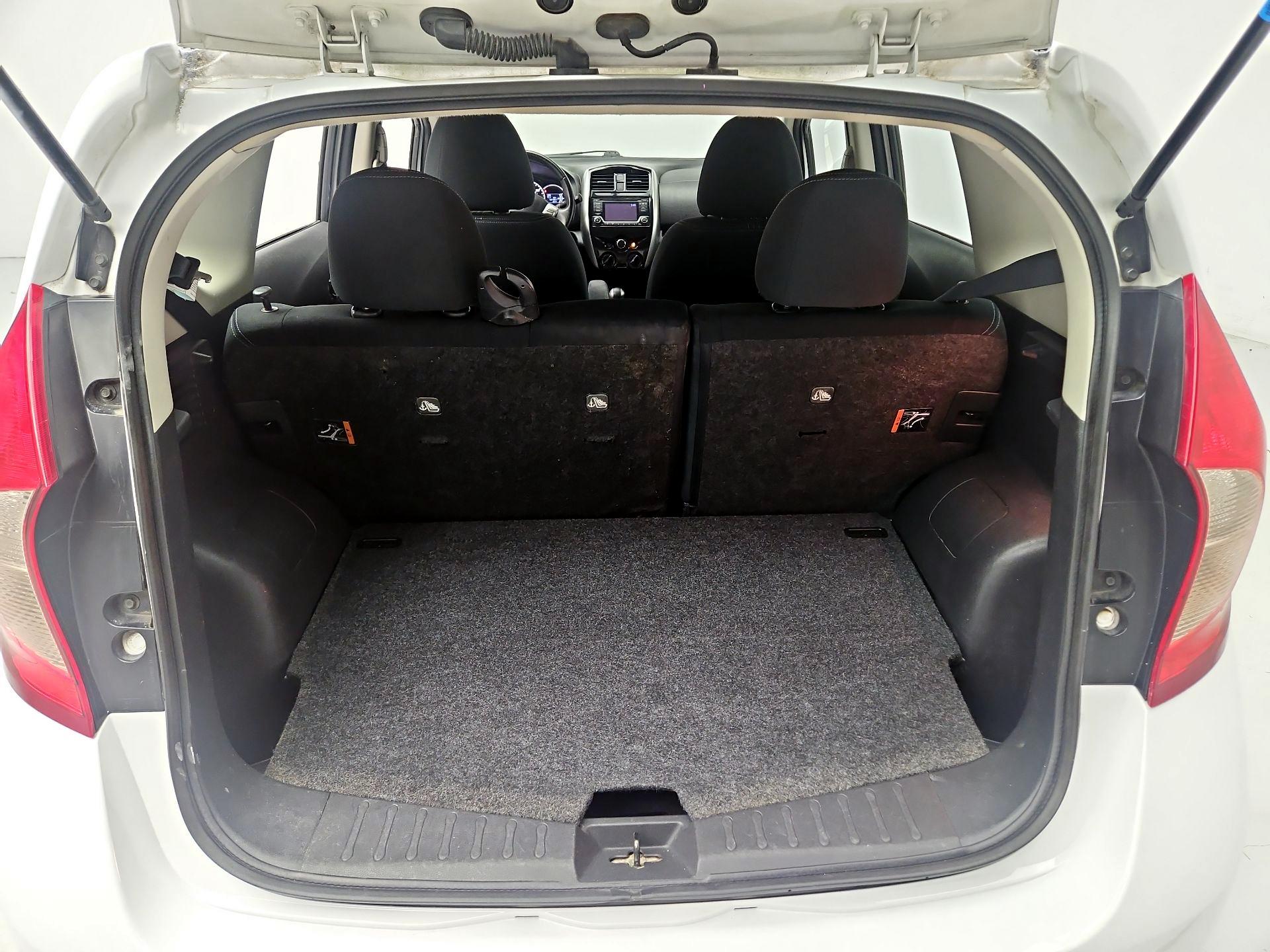 Thumbnail: 2016 Nissan Versa Note - 20