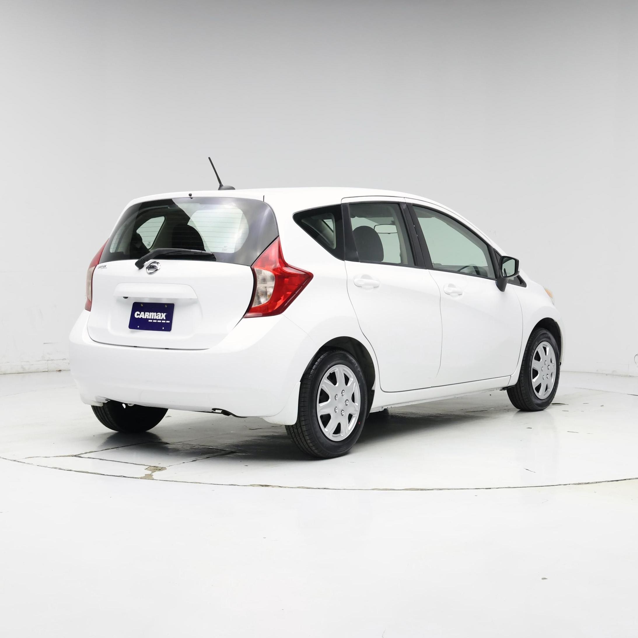 Thumbnail: 2016 Nissan Versa Note - 8