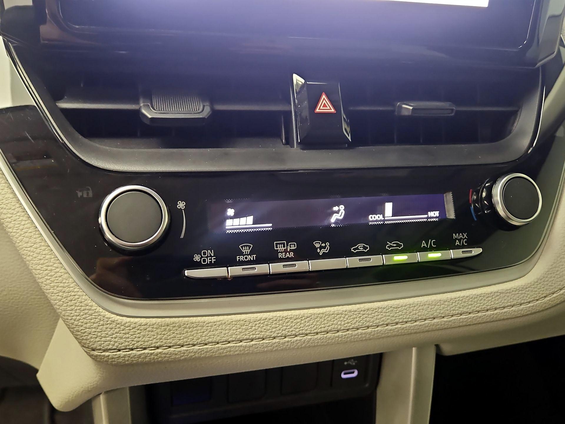 Thumbnail: 2024 Toyota Corolla Cross - 16