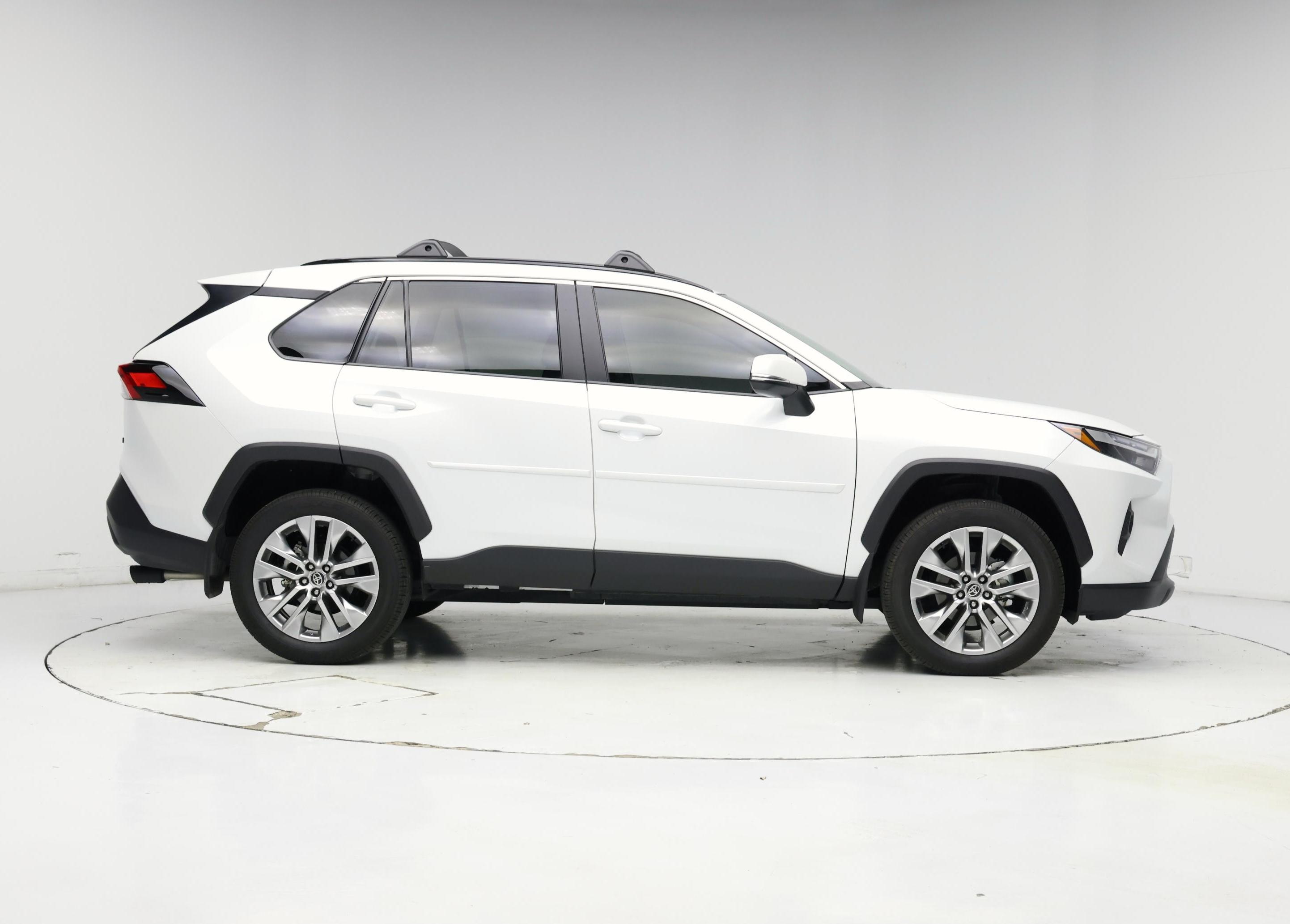 Thumbnail: 2025 Toyota RAV4 - 7