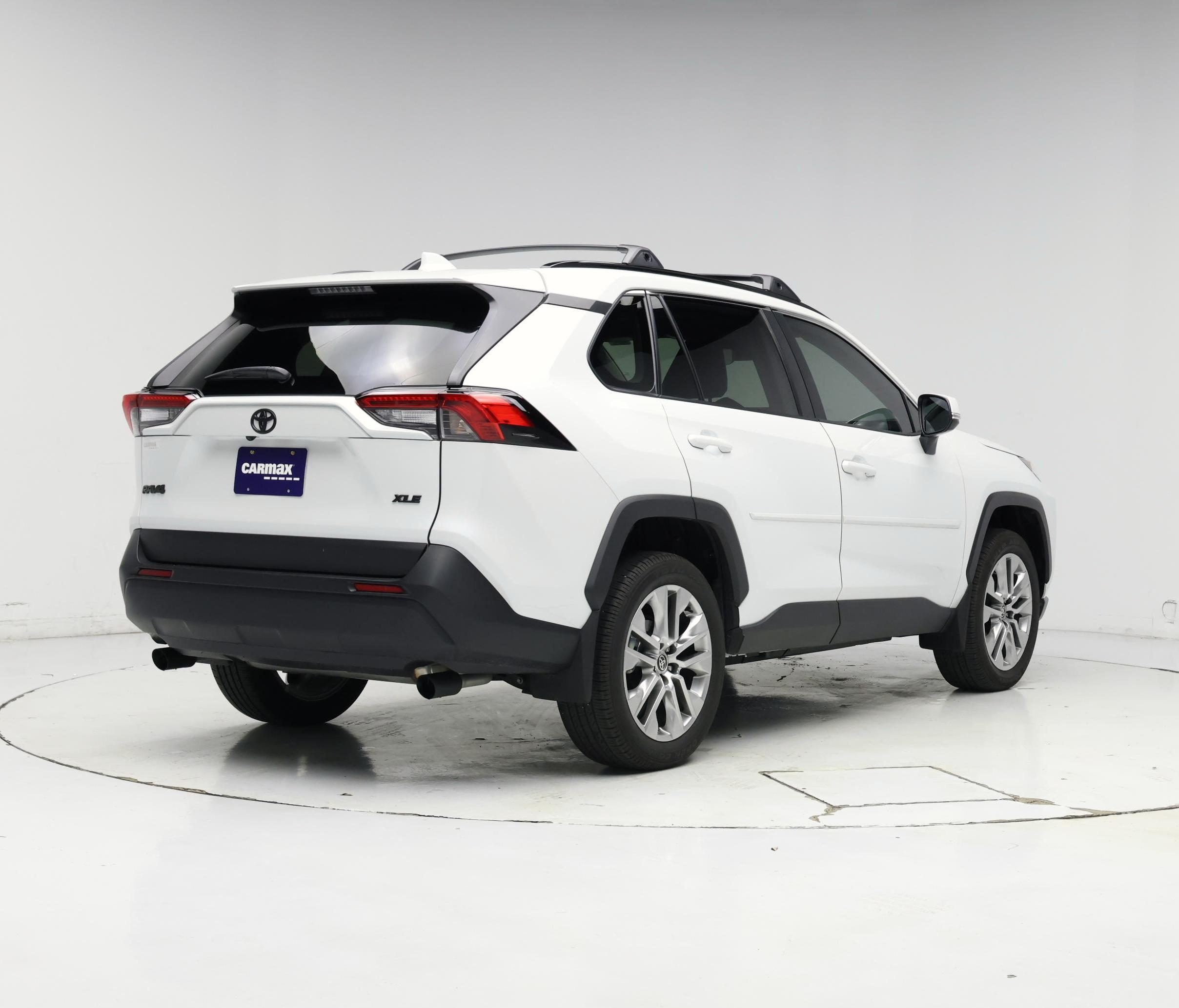 Thumbnail: 2025 Toyota RAV4 - 8