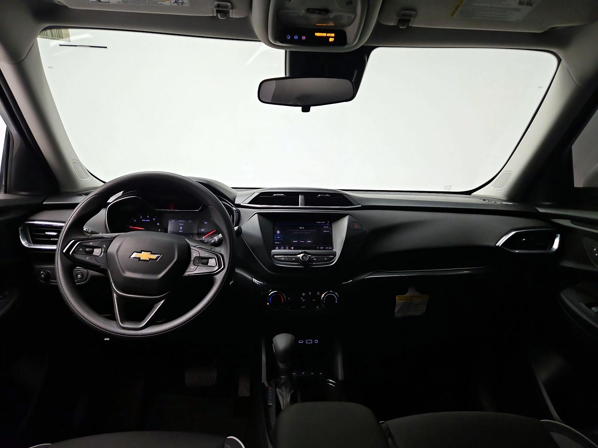 Thumbnail: 2022 Chevrolet TrailBlazer - 9