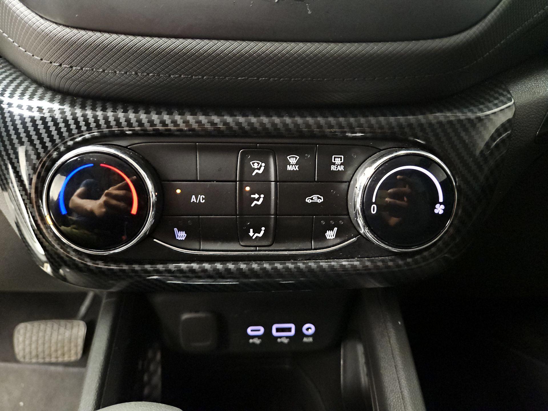 Thumbnail: 2022 Chevrolet TrailBlazer - 16