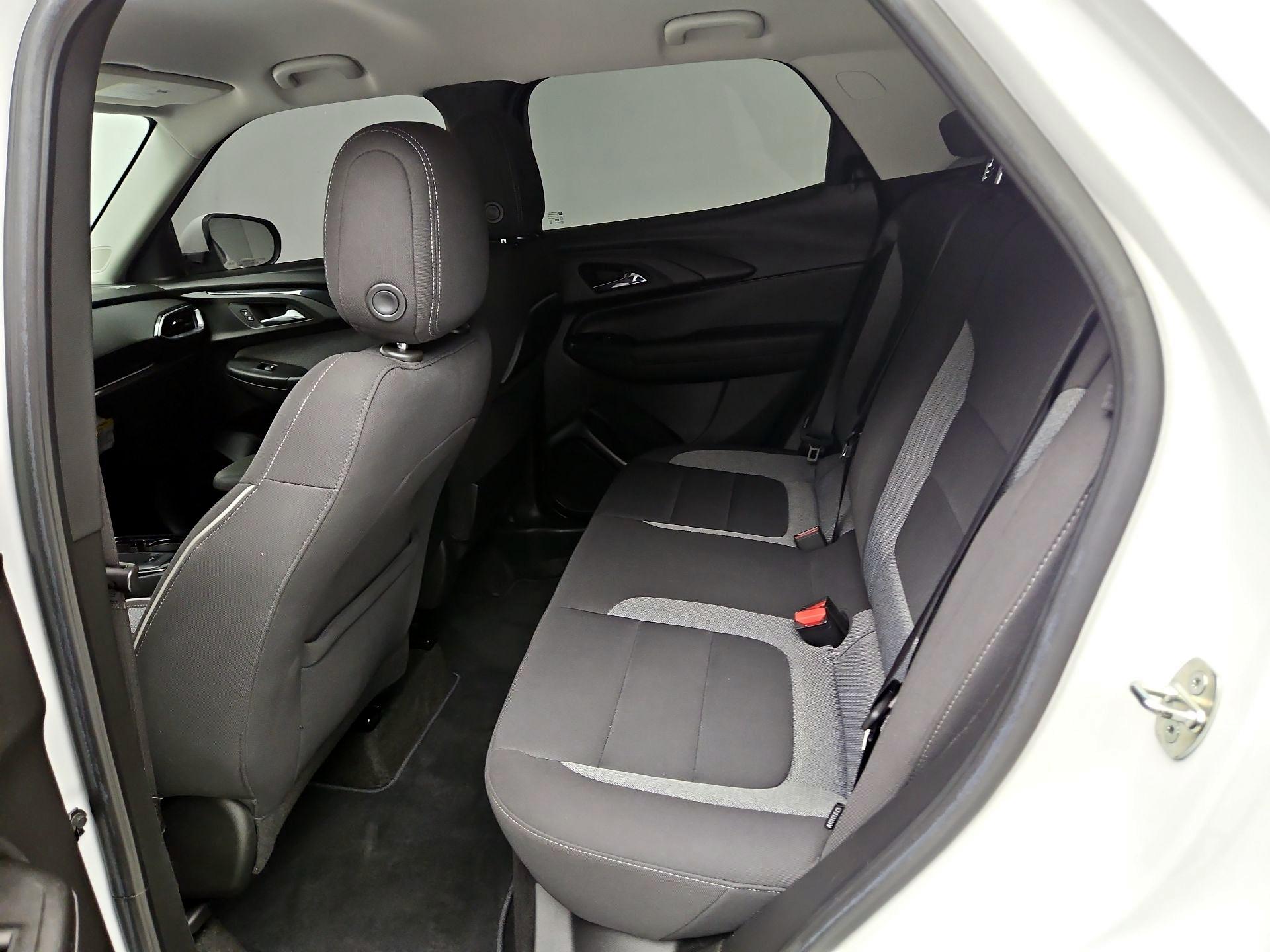 Thumbnail: 2022 Chevrolet TrailBlazer - 19