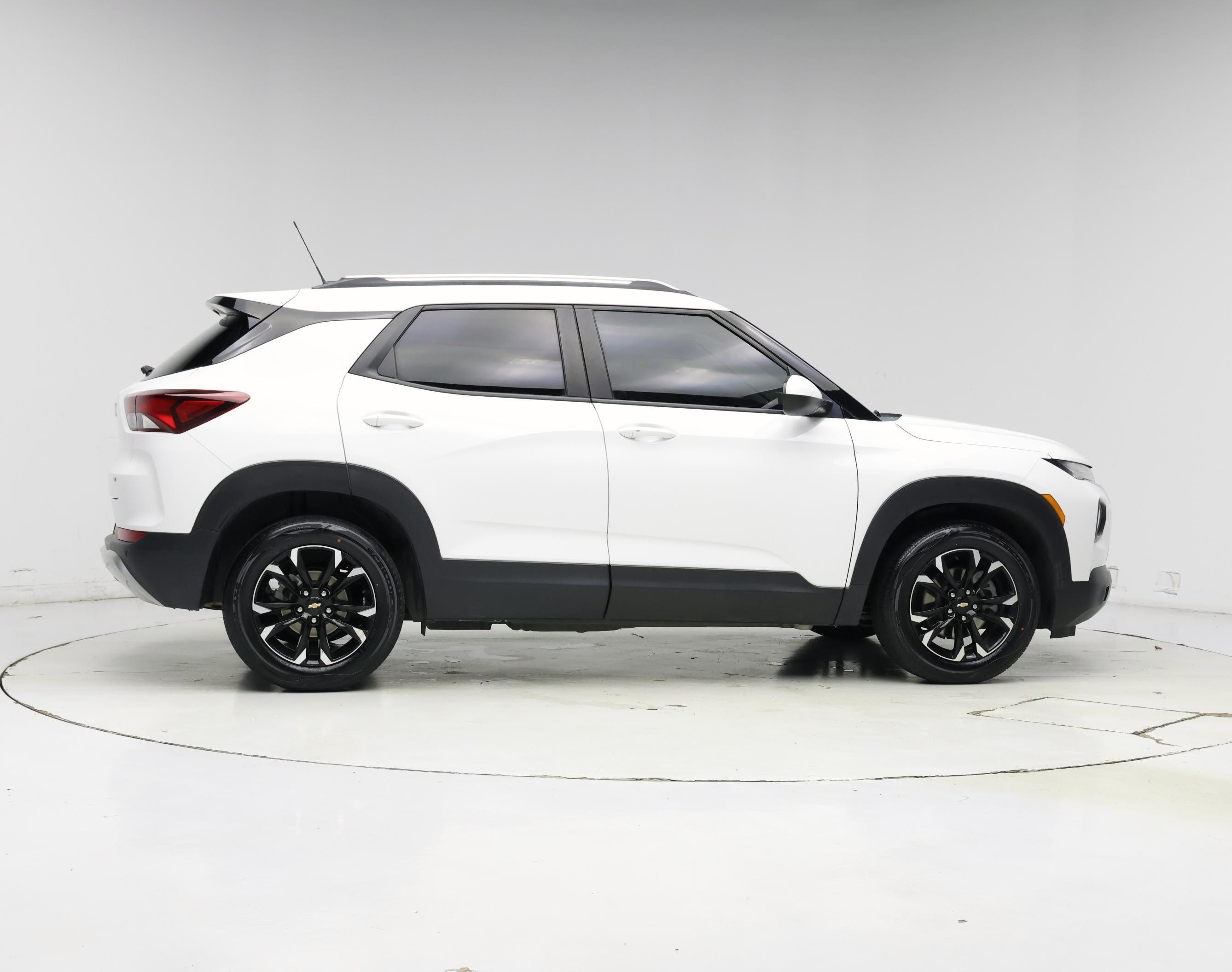 Thumbnail: 2022 Chevrolet TrailBlazer - 7