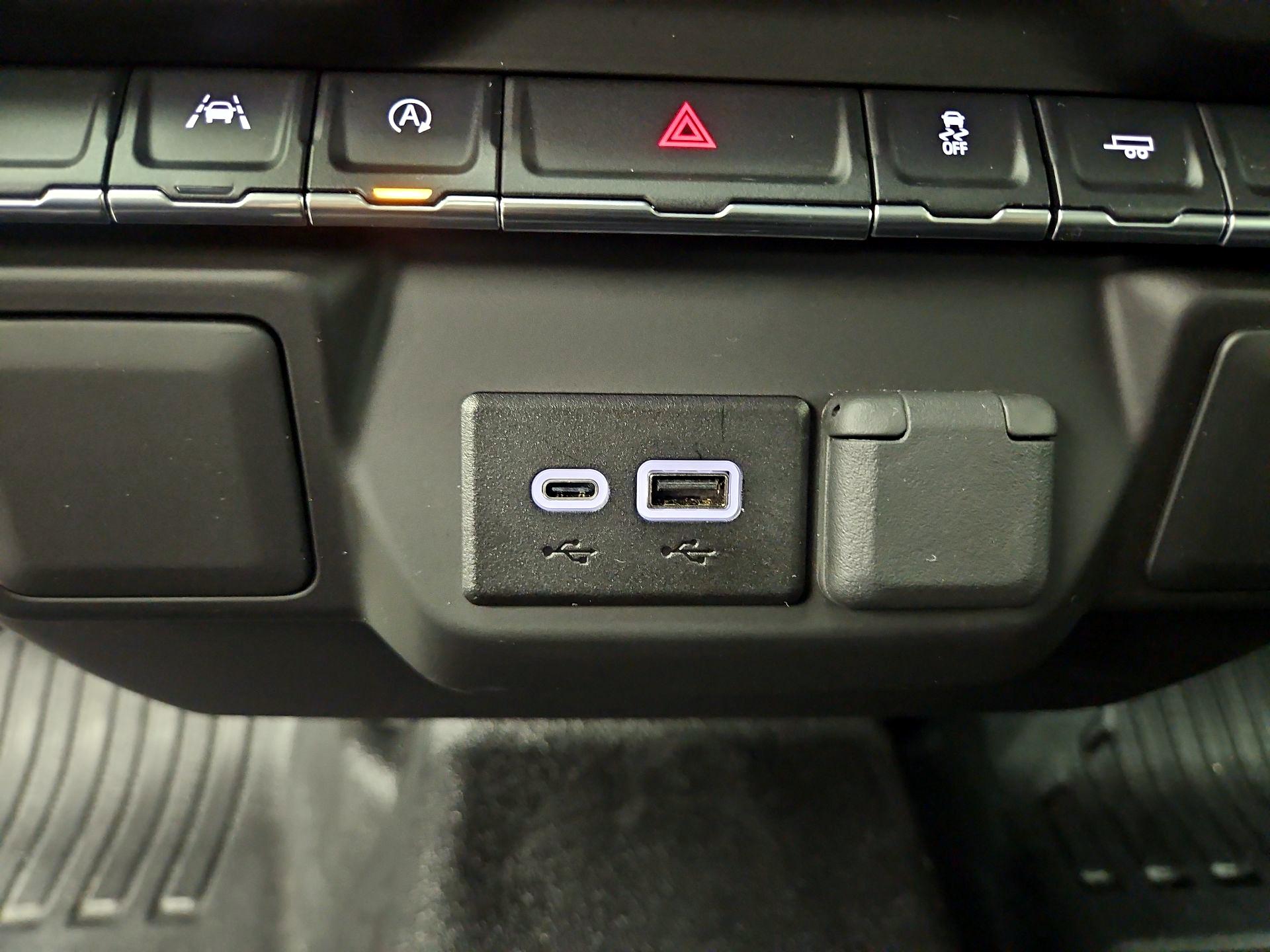 Thumbnail: 2024 GMC Sierra 1500 - 18