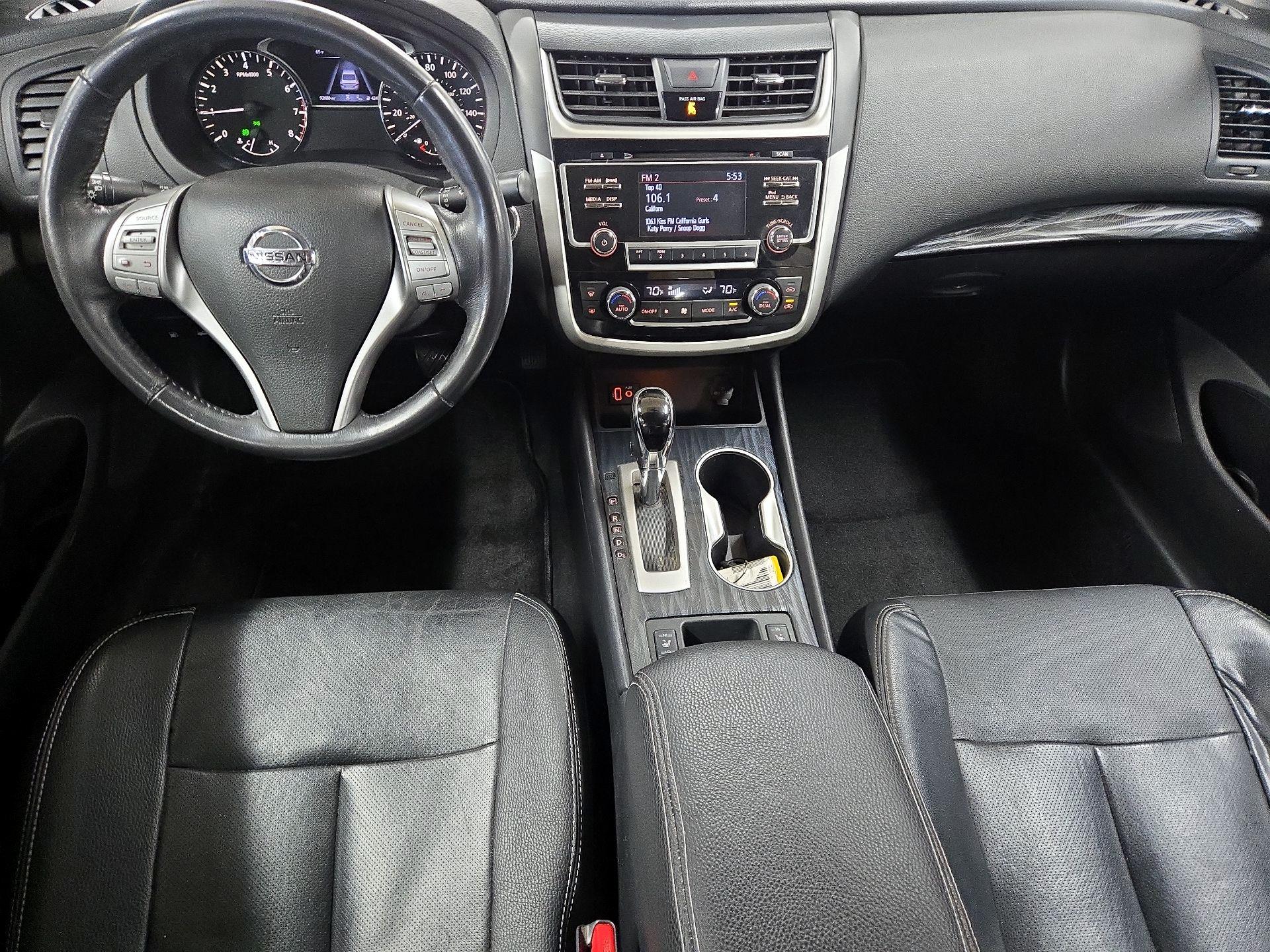 Thumbnail: 2018 Nissan Altima - 9