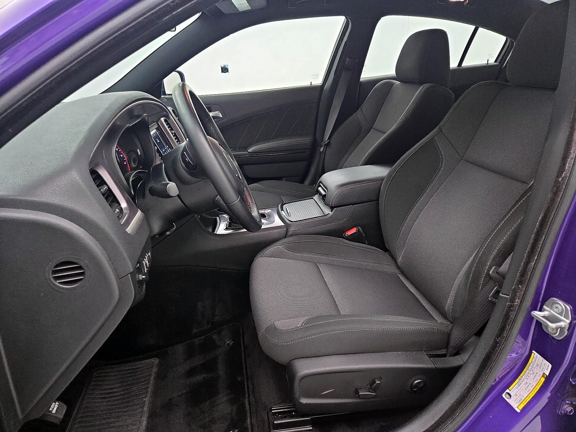 Thumbnail: 2019 Dodge Charger - 11