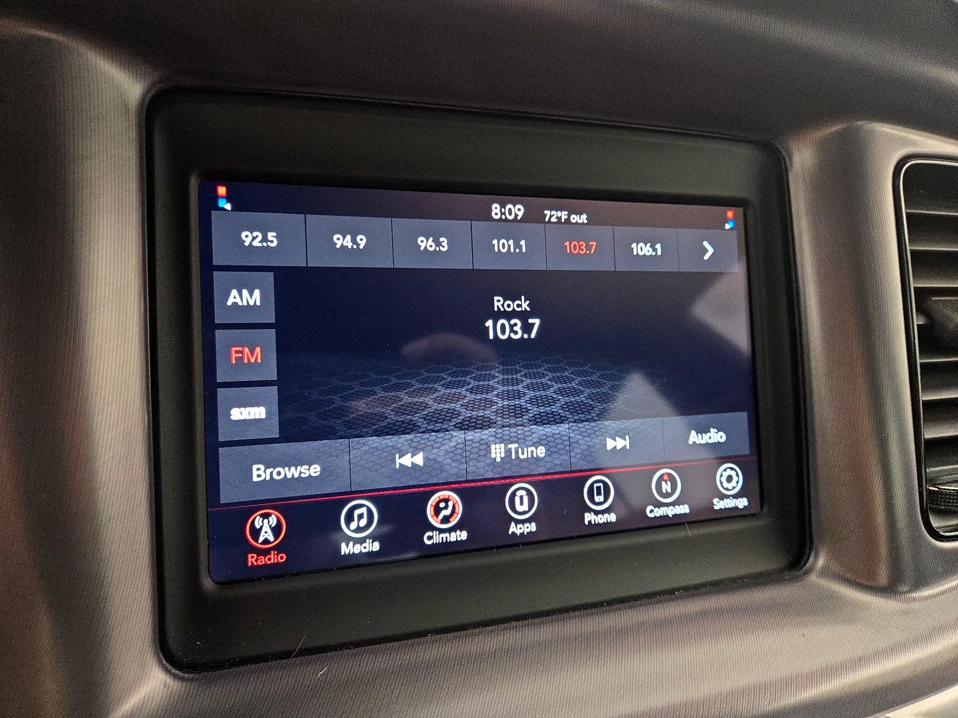 Thumbnail: 2019 Dodge Charger - 15