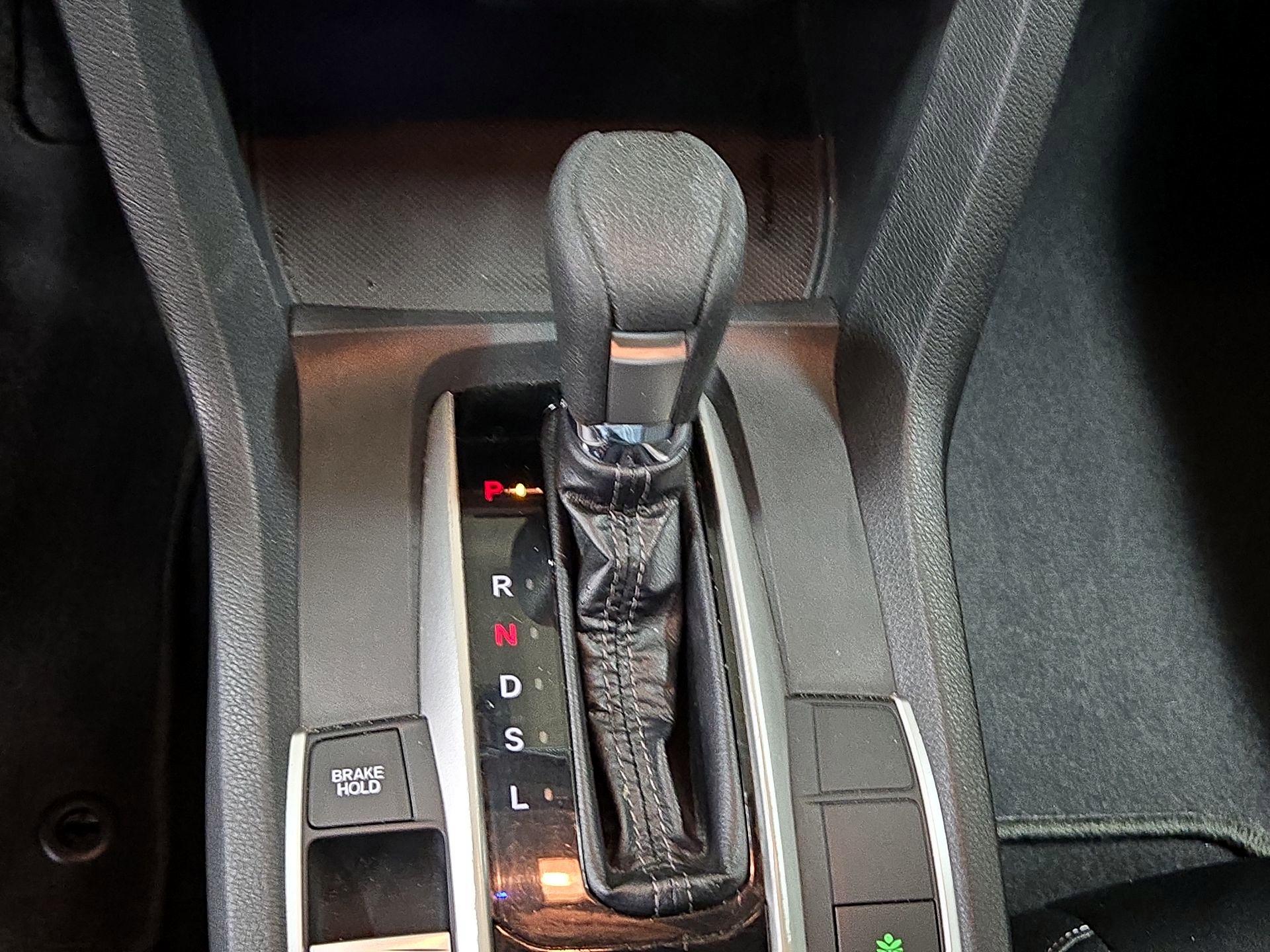 Thumbnail: 2016 Honda Civic - 17