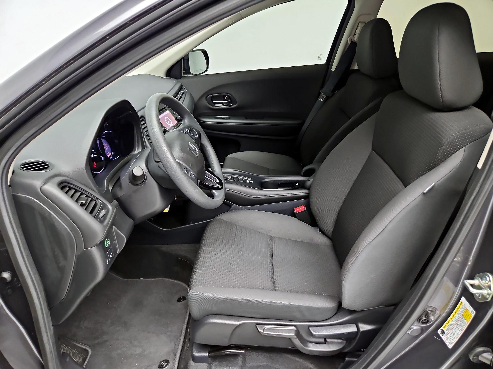 Thumbnail: 2020 Honda HR-V - 11