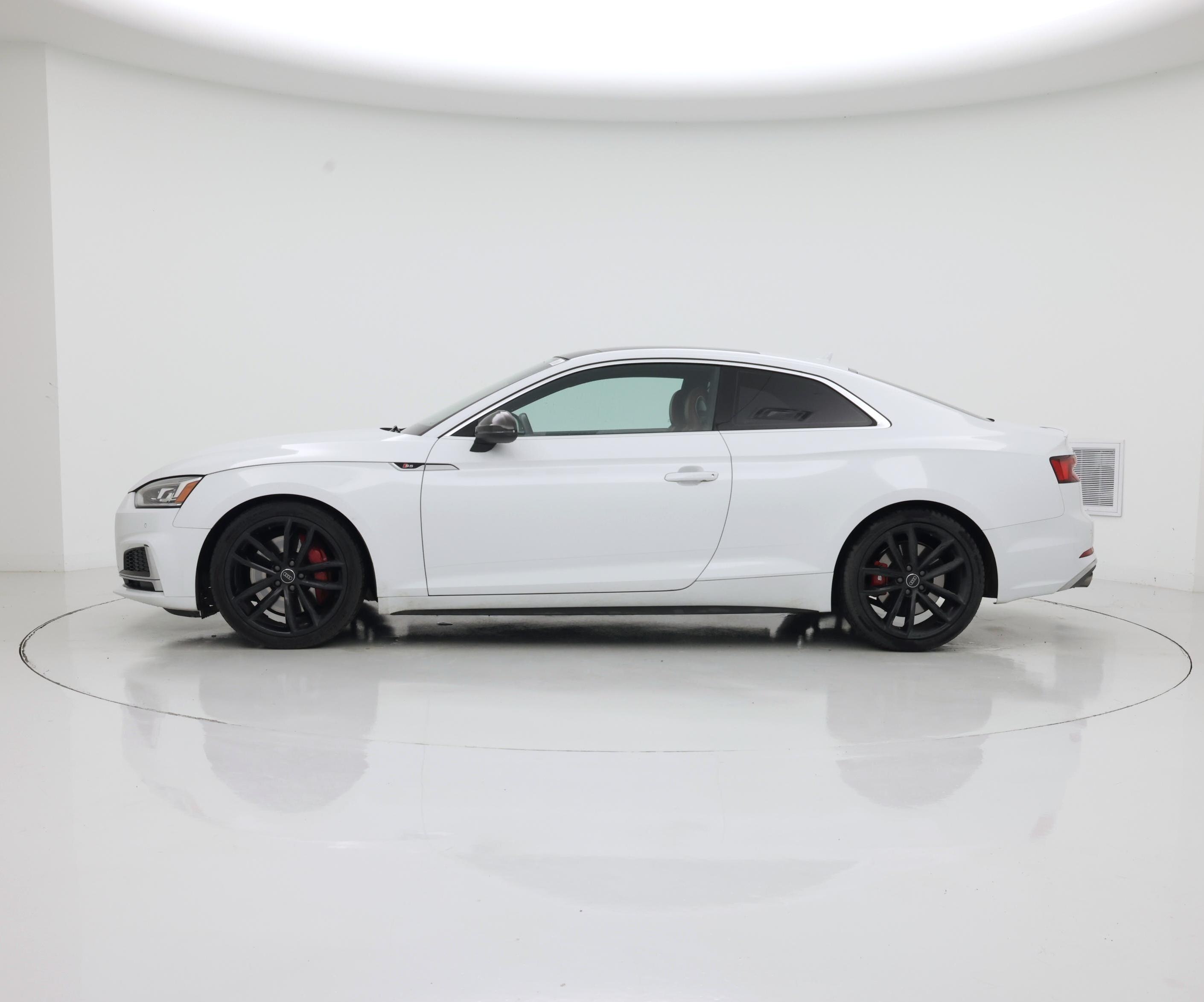 Thumbnail: 2018 Audi S5 - 3