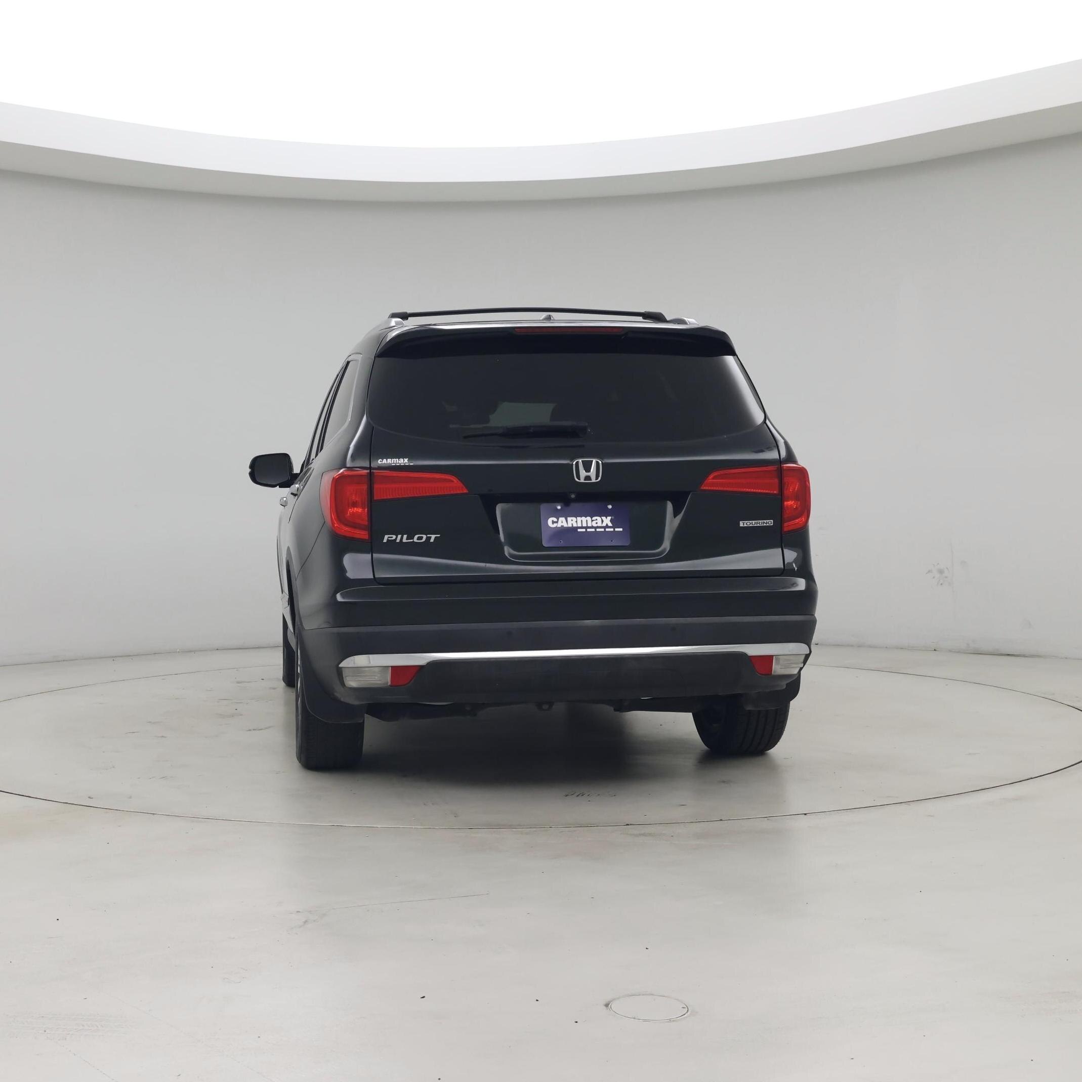 Thumbnail: 2017 Honda Pilot - 6