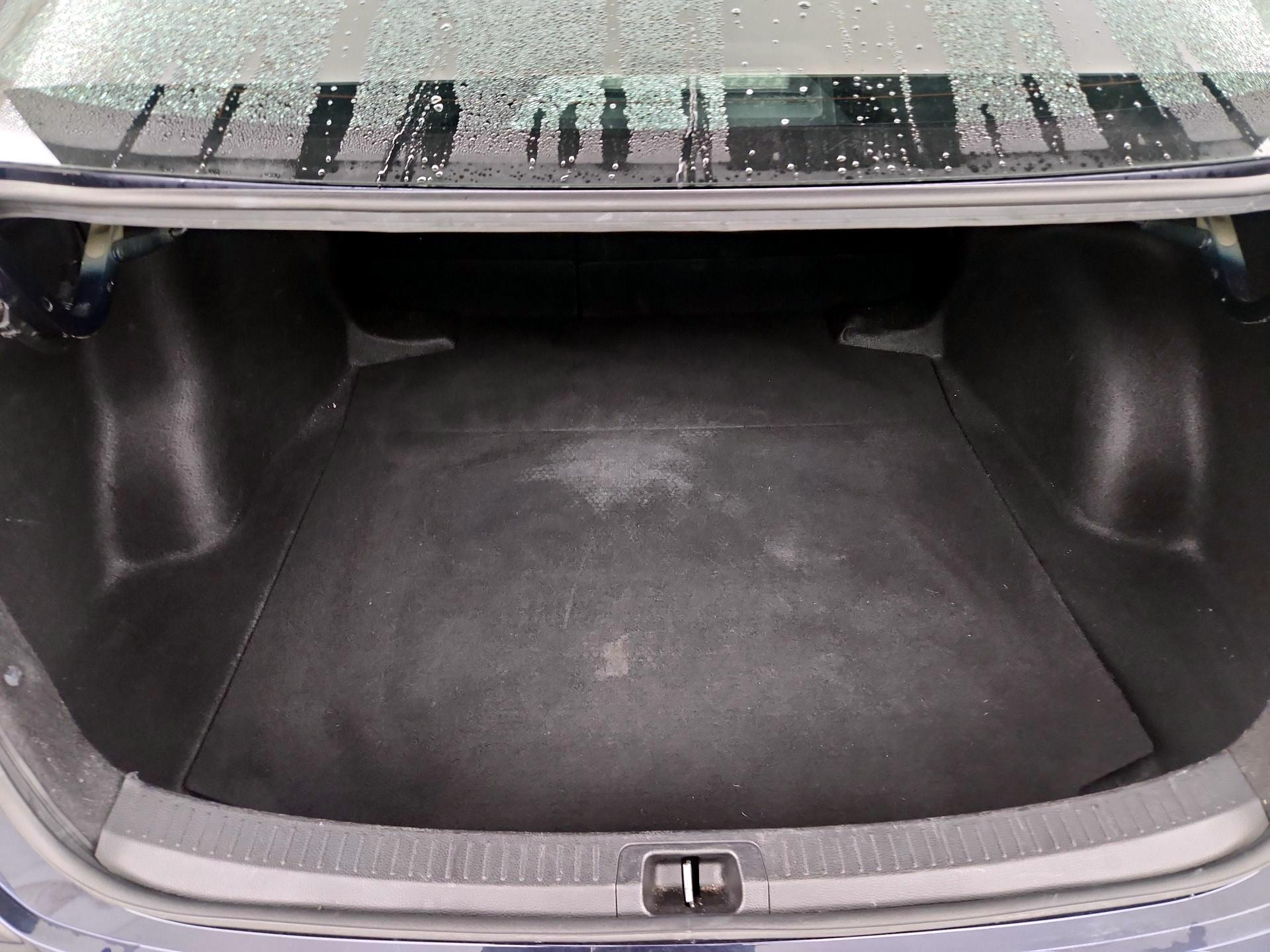 Thumbnail: 2021 Toyota Corolla - 20