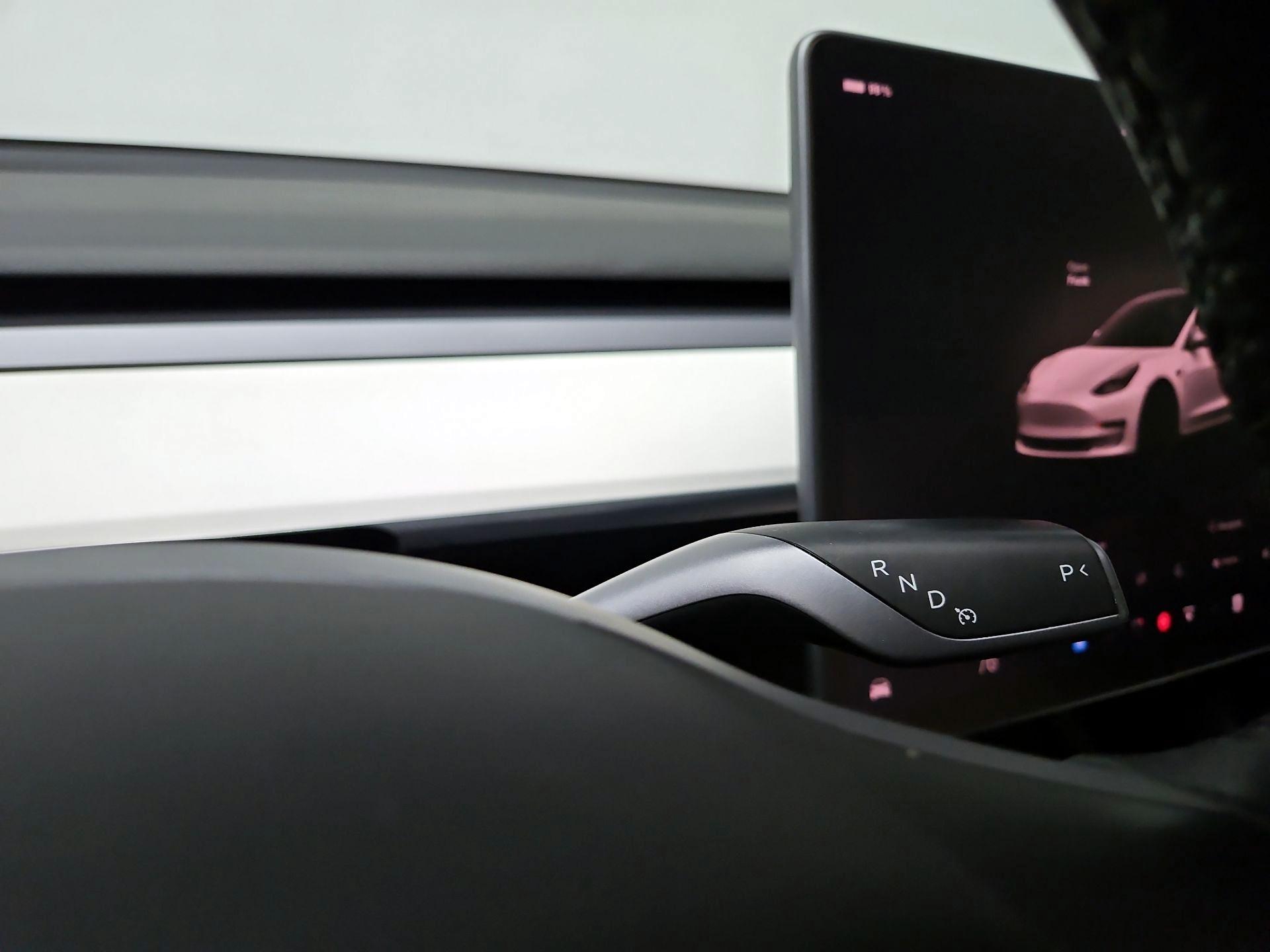 Thumbnail: 2022 Tesla Model 3 - 17