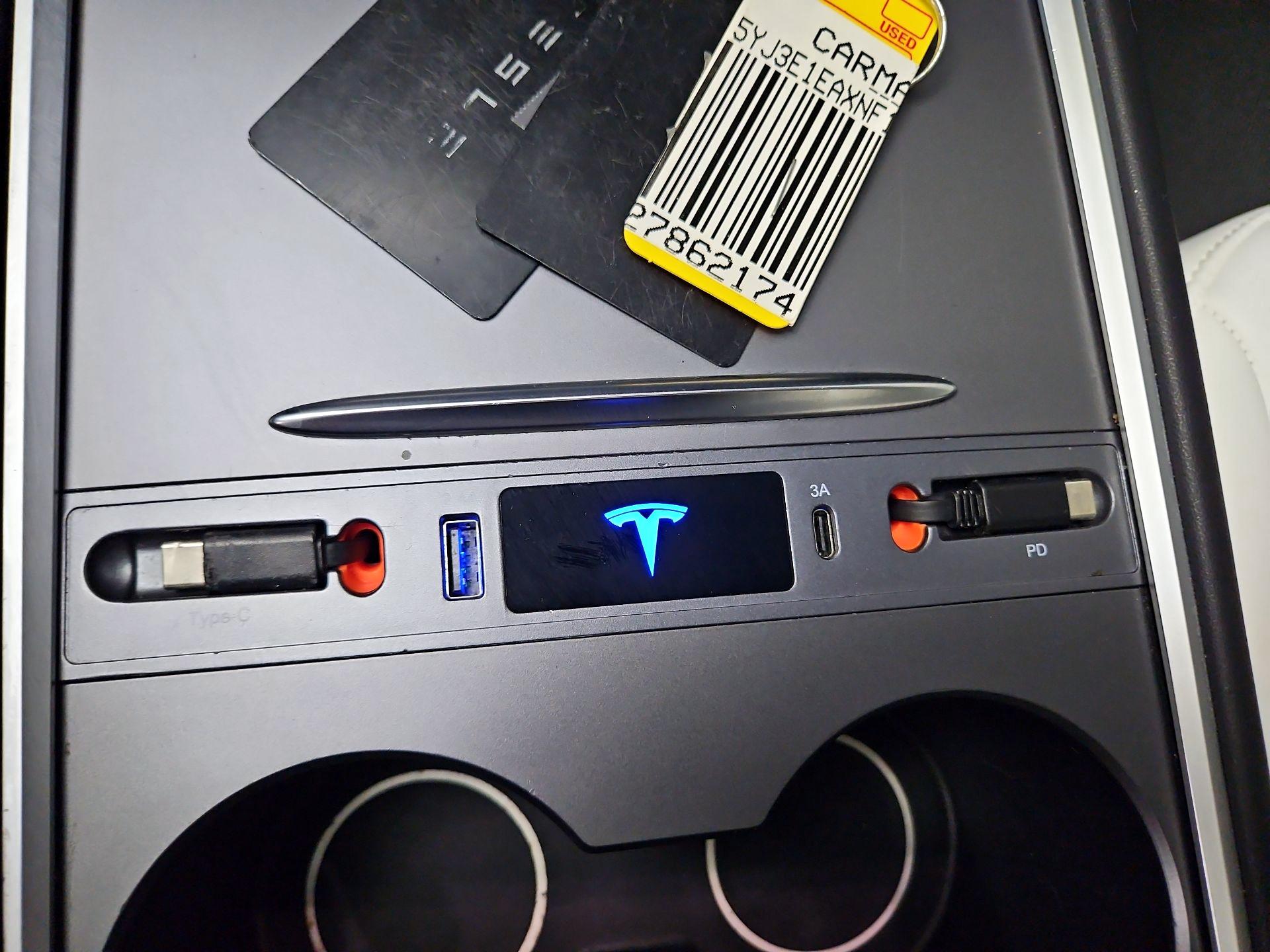 Thumbnail: 2022 Tesla Model 3 - 18