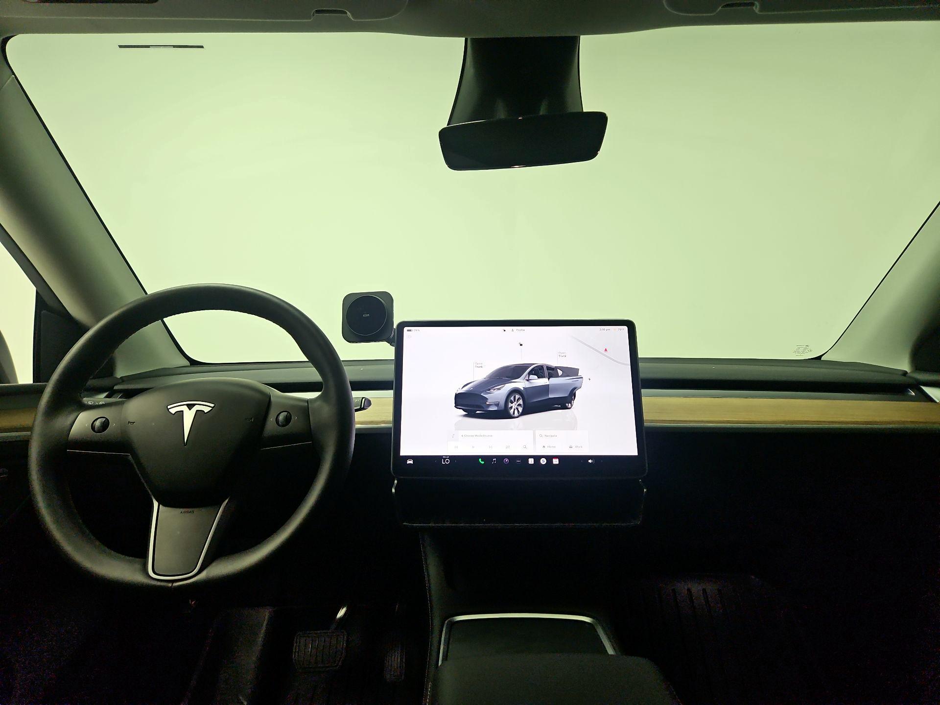 Thumbnail: 2023 Tesla Model Y - 9
