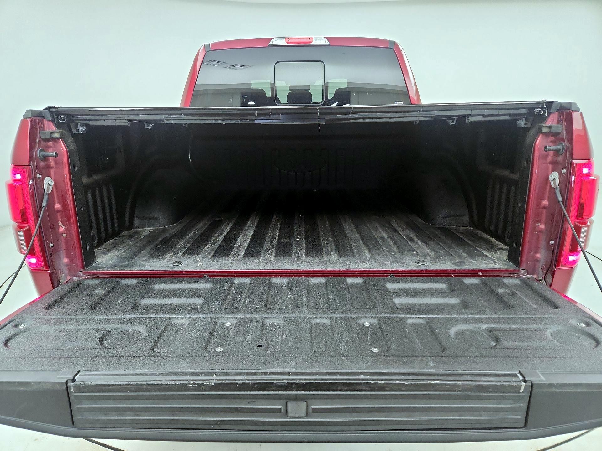 Thumbnail: 2015 Ford F-150 - 16