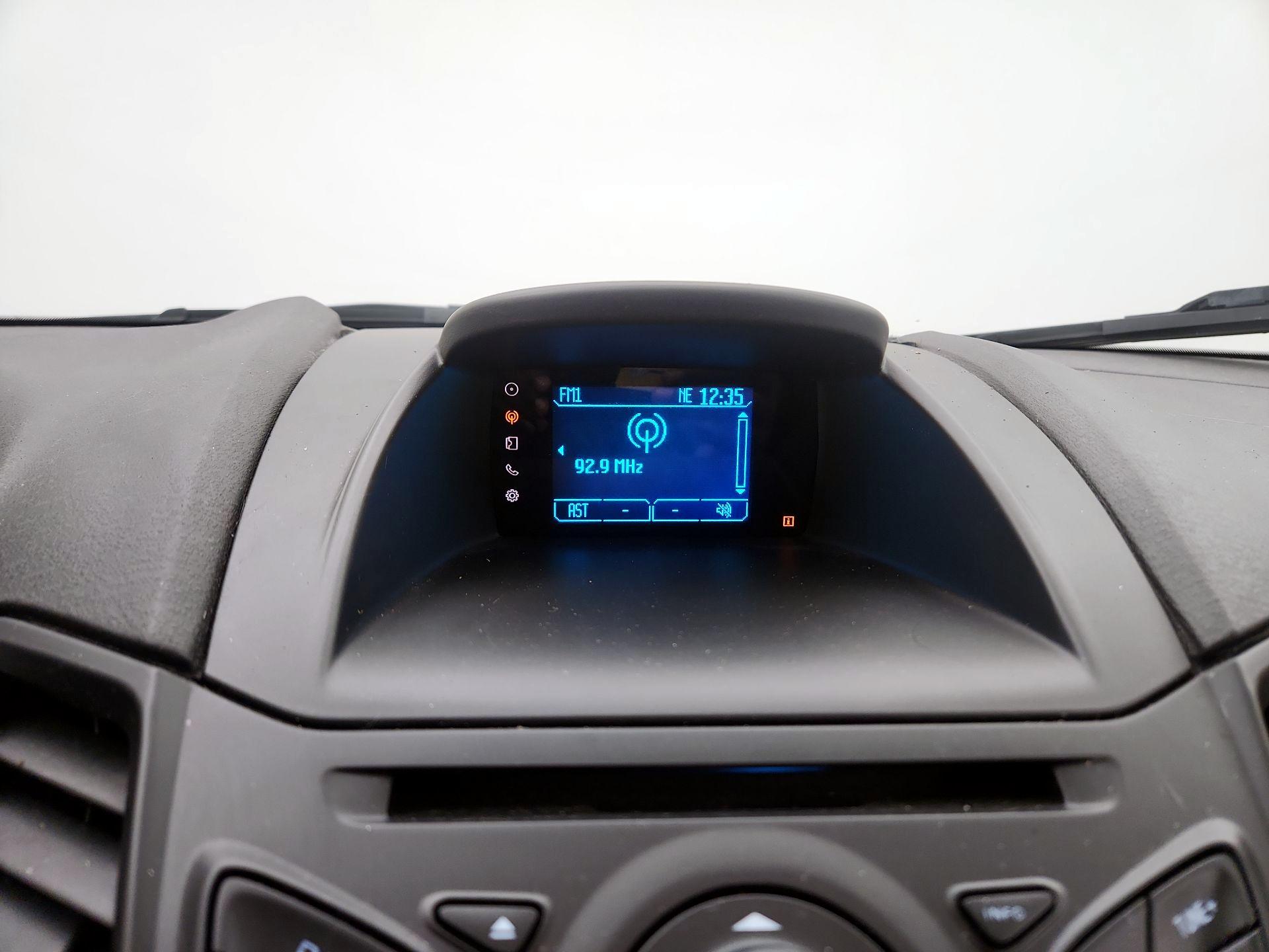 Thumbnail: 2014 Ford Fiesta - 14