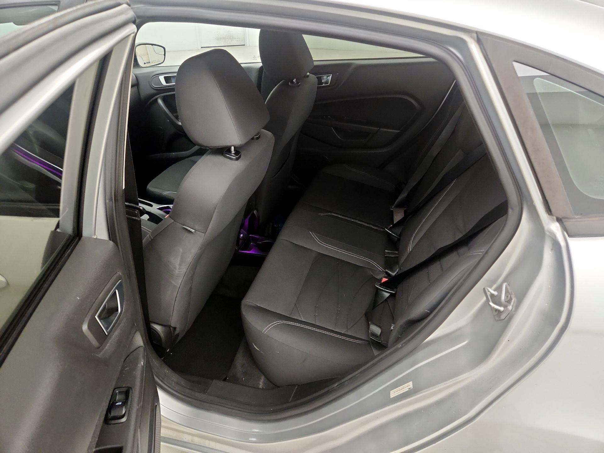 Thumbnail: 2014 Ford Fiesta - 18