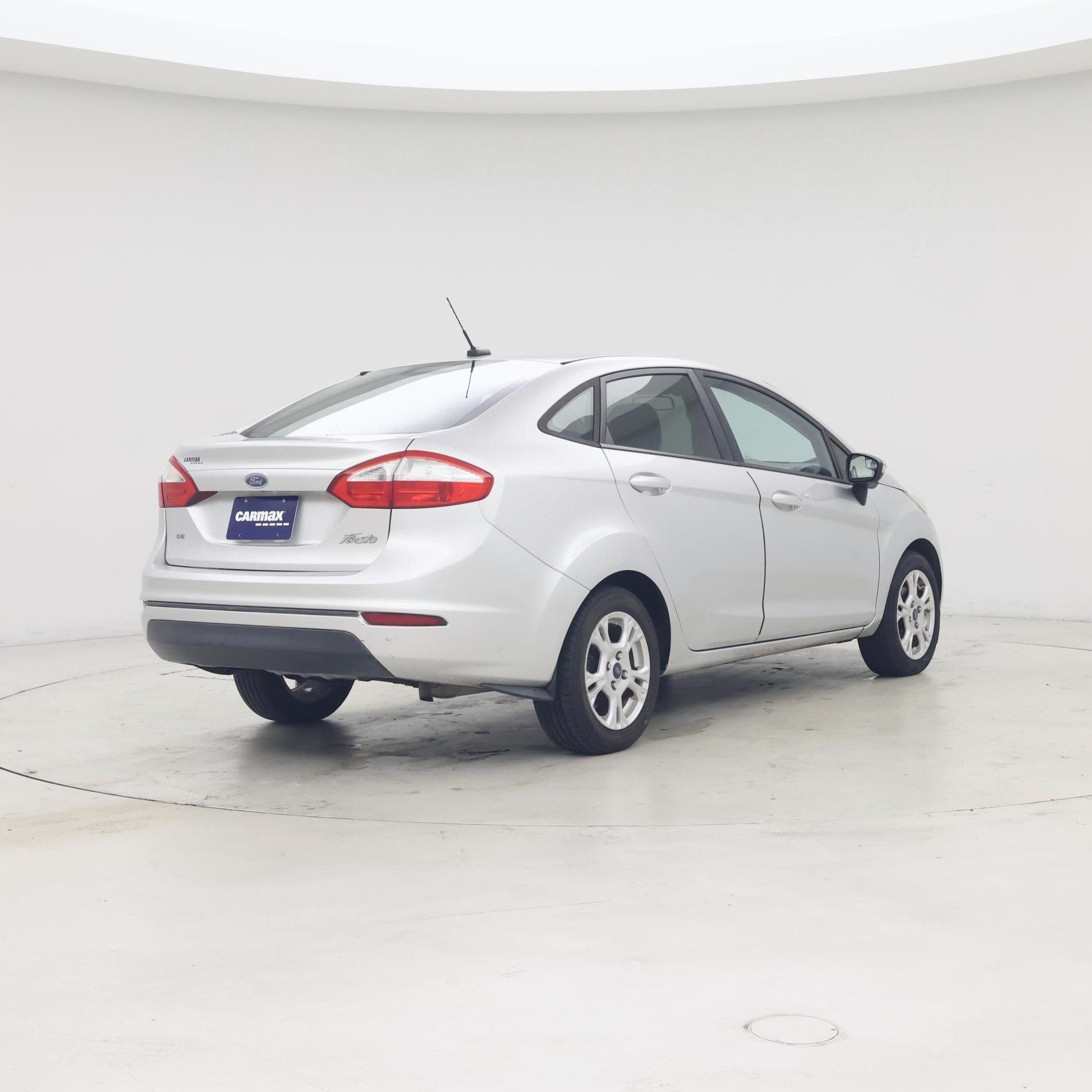 Thumbnail: 2014 Ford Fiesta - 8