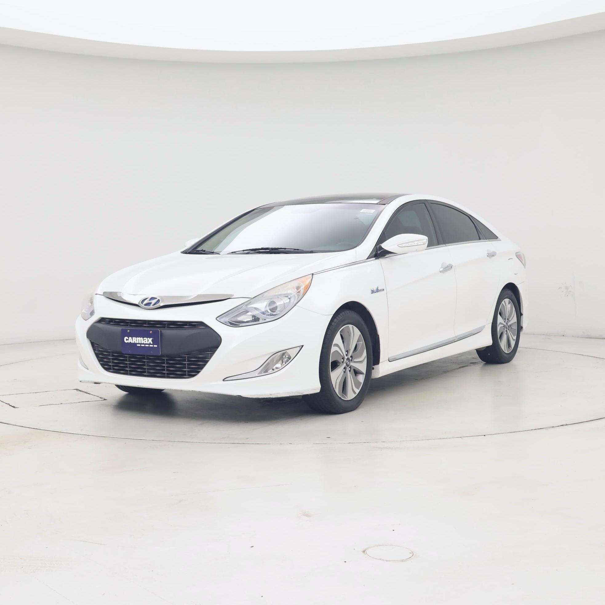 Thumbnail: 2015 Hyundai Sonata - 4