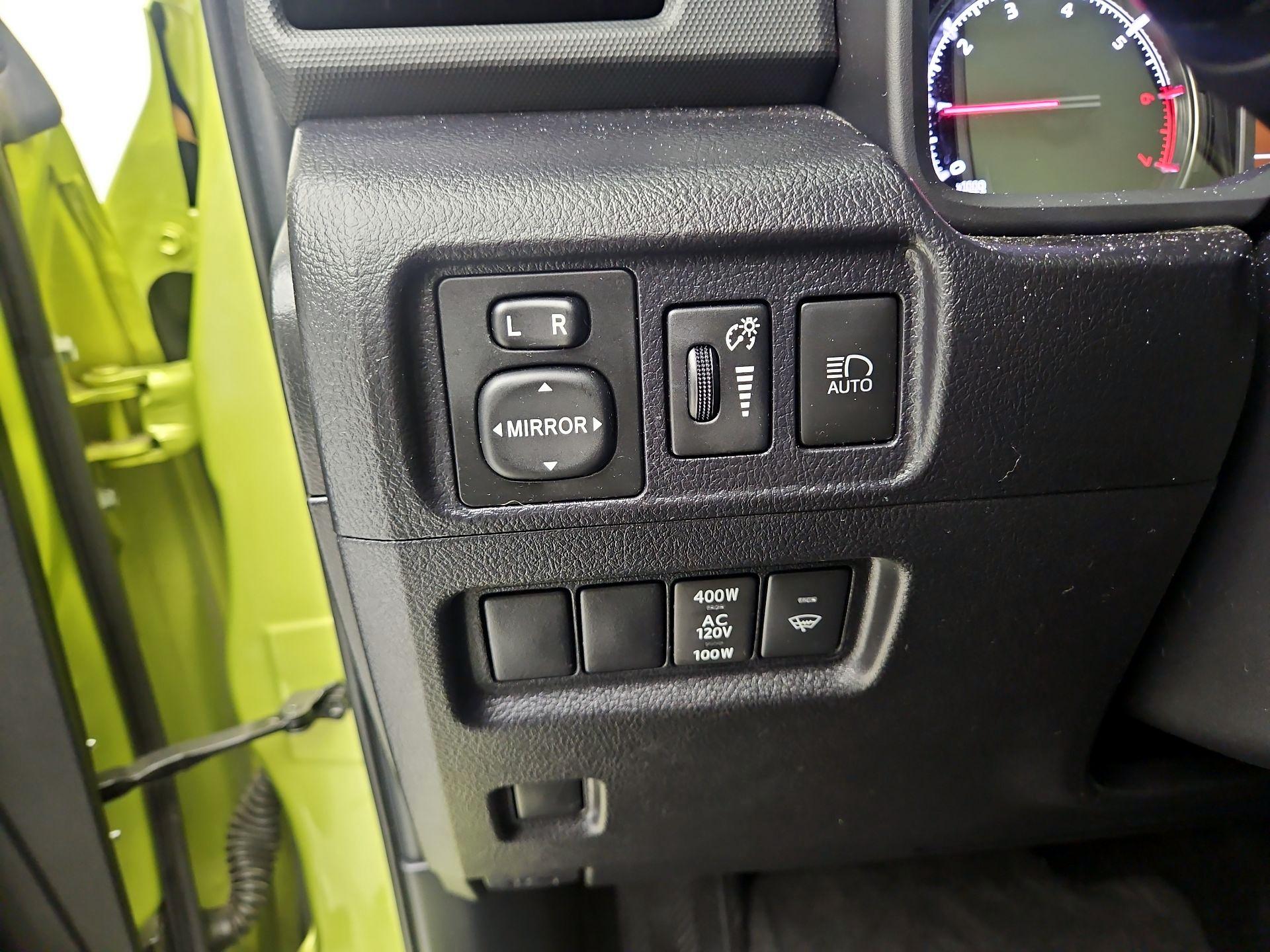 Thumbnail: 2023 Toyota 4Runner - 13