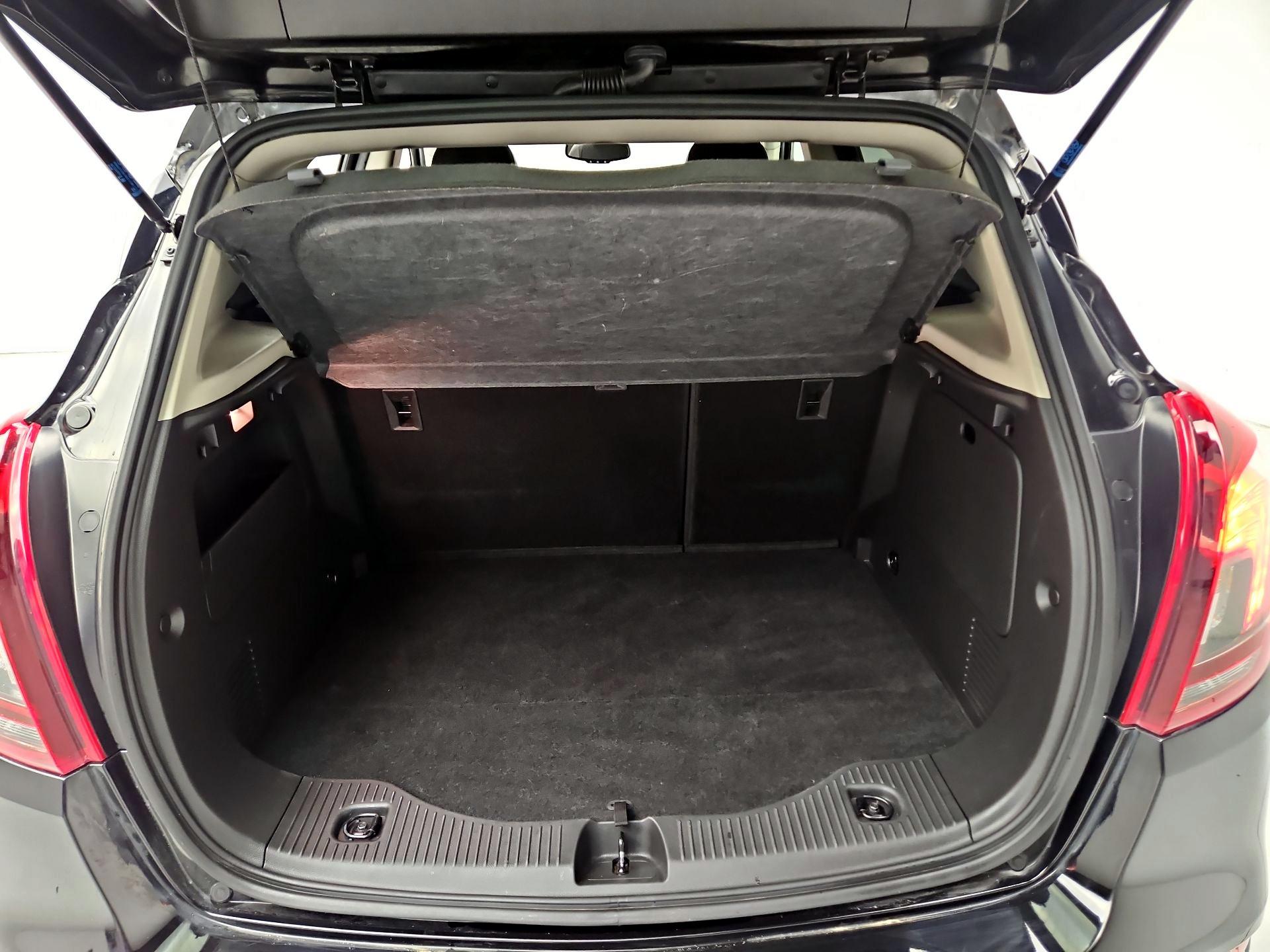 Thumbnail: 2022 Buick Encore - 20