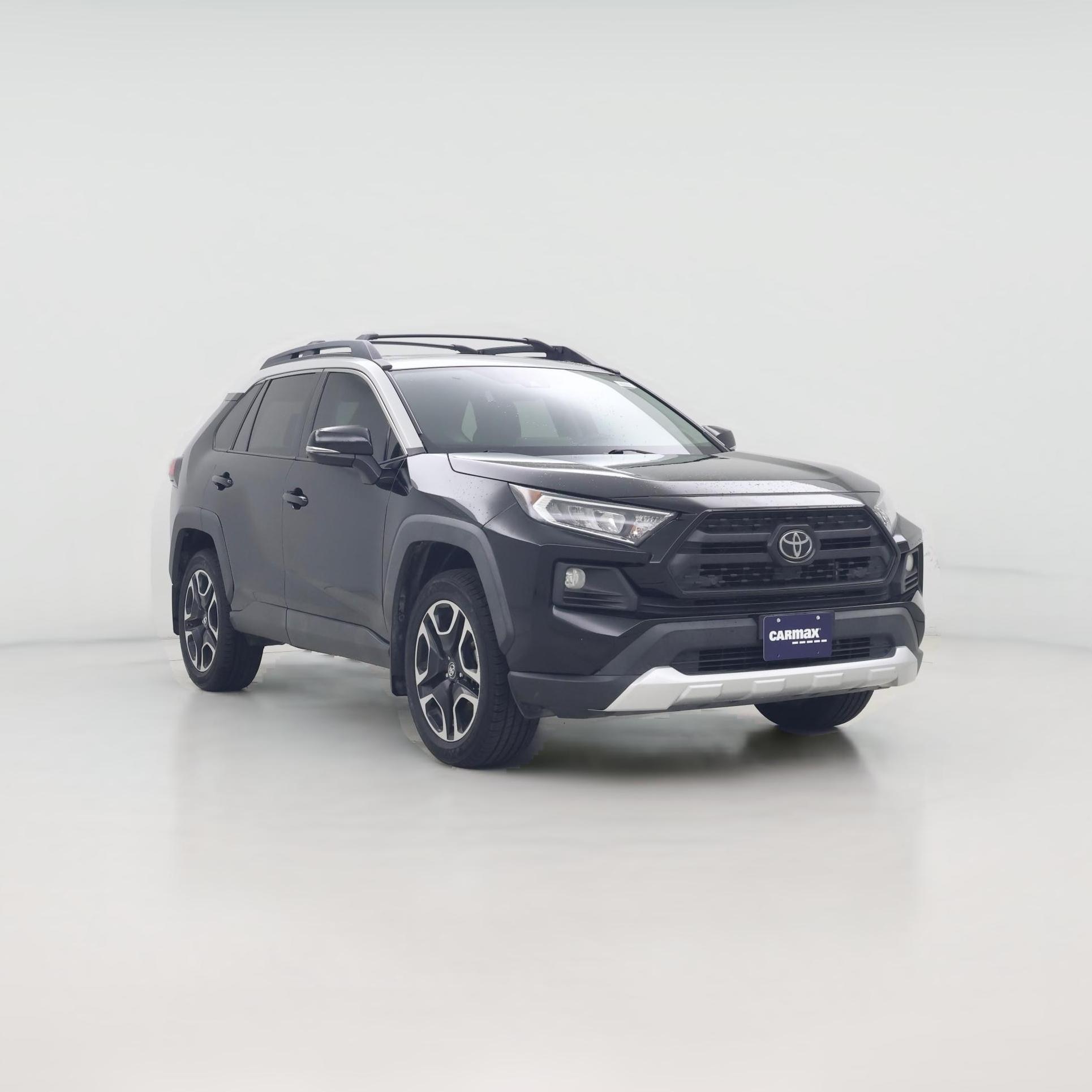 Thumbnail: 2019 Toyota RAV4 - 1