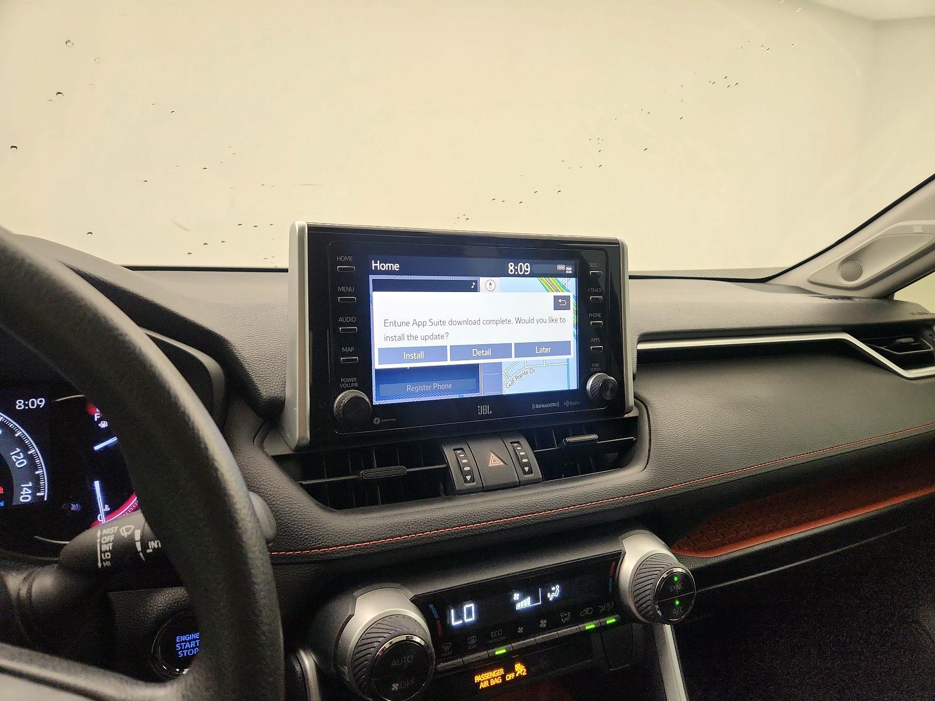 Thumbnail: 2019 Toyota RAV4 - 16