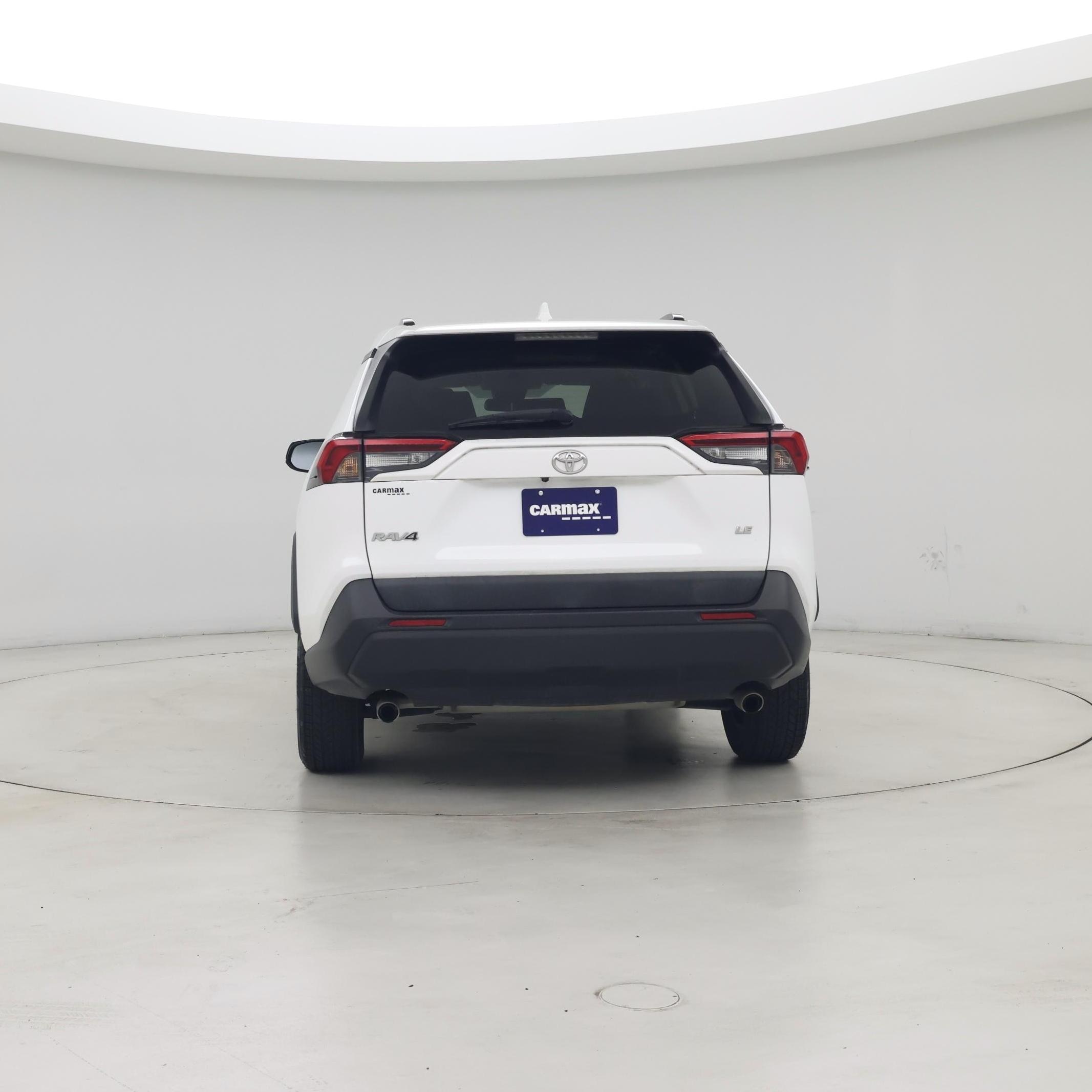 Thumbnail: 2019 Toyota RAV4 - 6