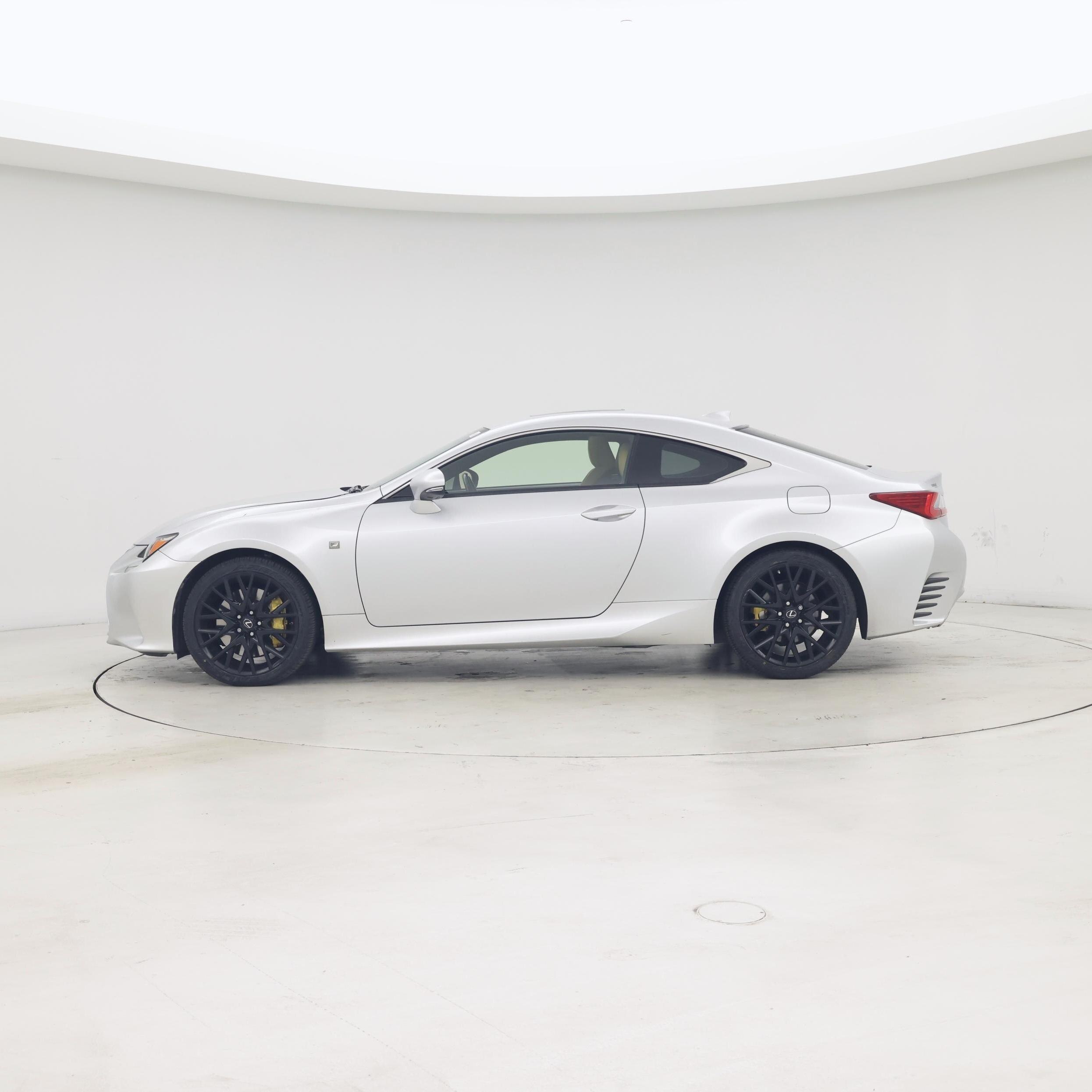 Thumbnail: 2015 Lexus RC - 3