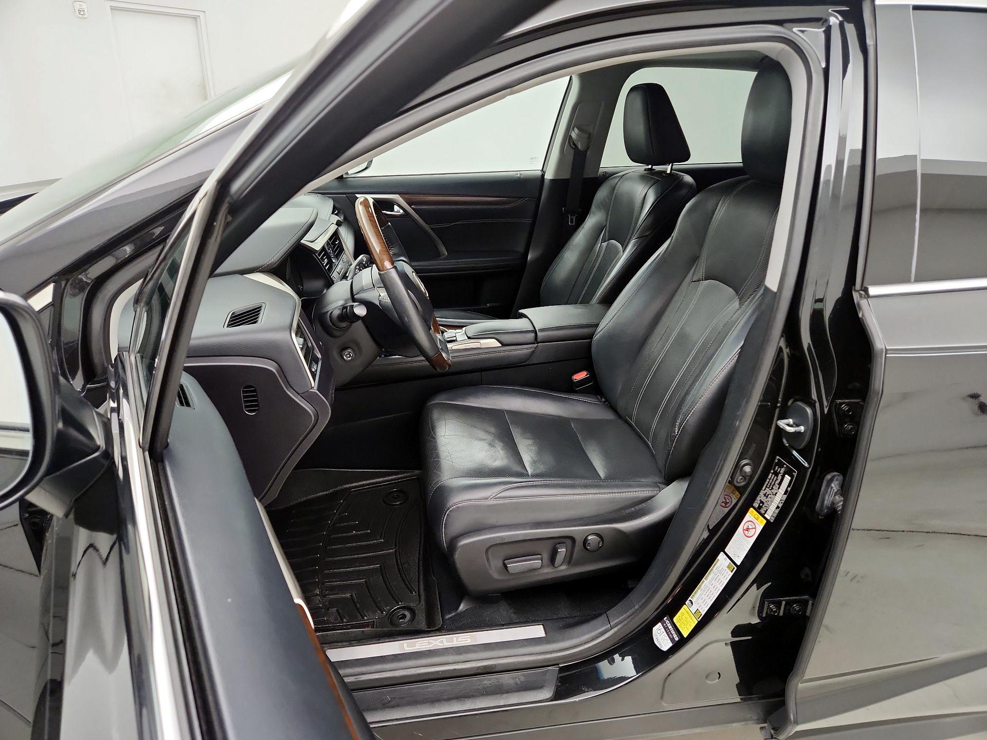 Thumbnail: 2018 Lexus RX - 11