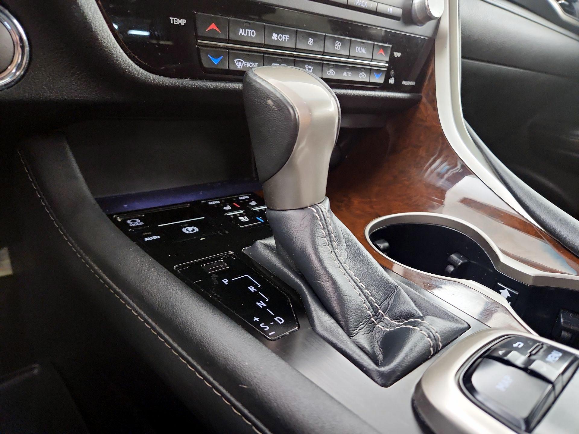 Thumbnail: 2018 Lexus RX - 16