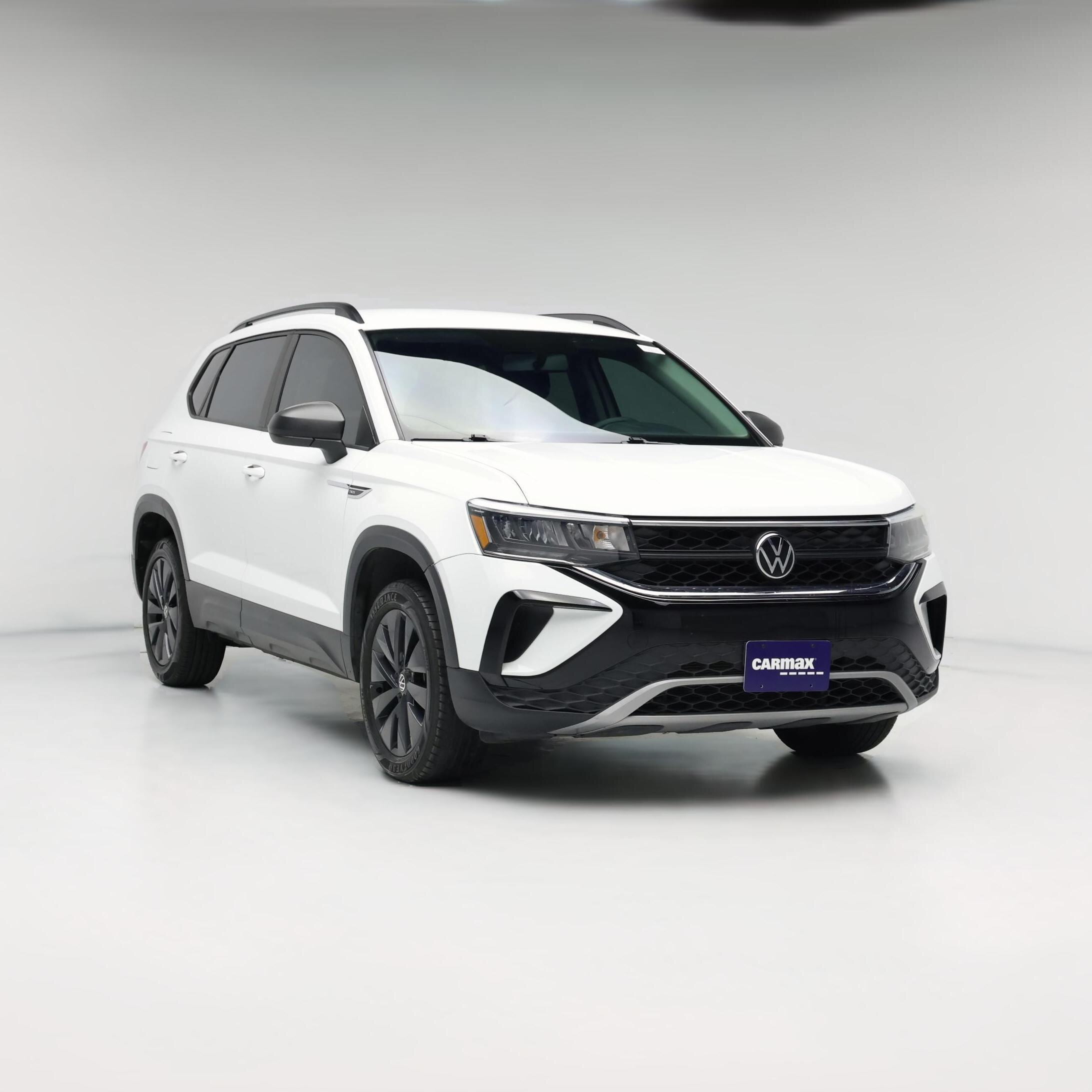 Thumbnail: 2022 Volkswagen Taos - 1